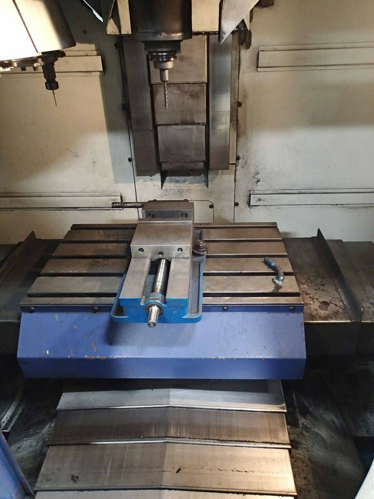 Baby Brute CNC Vertical Machining Center, 2002- Selca Control, Heavy Duty - Image 10