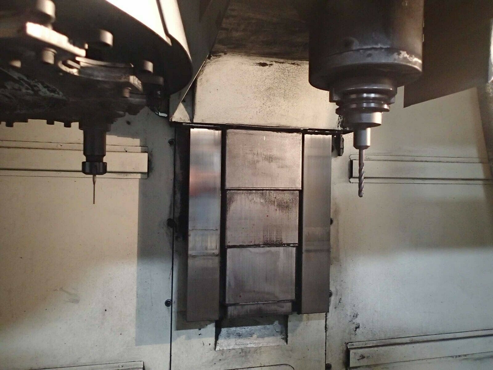 Baby Brute CNC Vertical Machining Center, 2002- Selca Control, Heavy Duty - Image 6