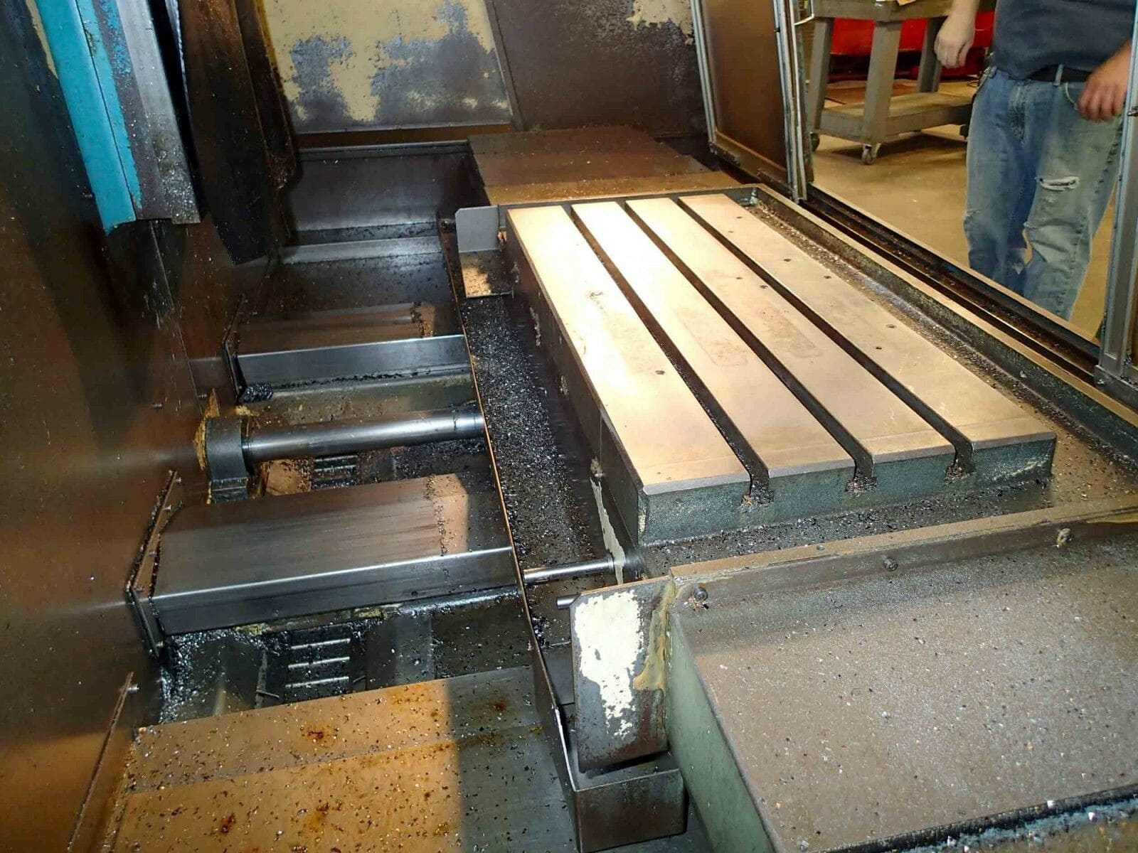 Miyano Kira KSV-35 Vertical Machining Center, 1990 - Fanuc CNC, Video, Powered - Image 6