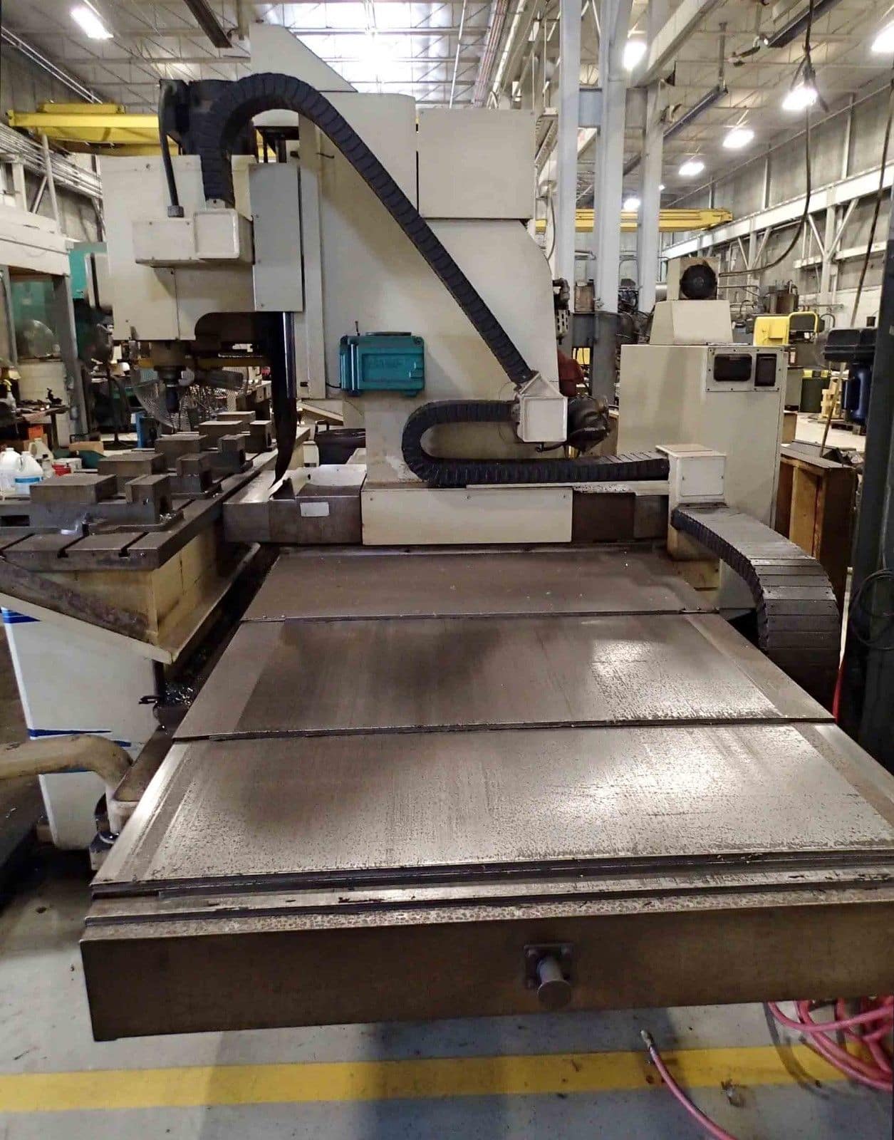 KOMO VMC 144 Fixed Table Mill, 1991- 144” x 20”, Fanuc Control - Image 11