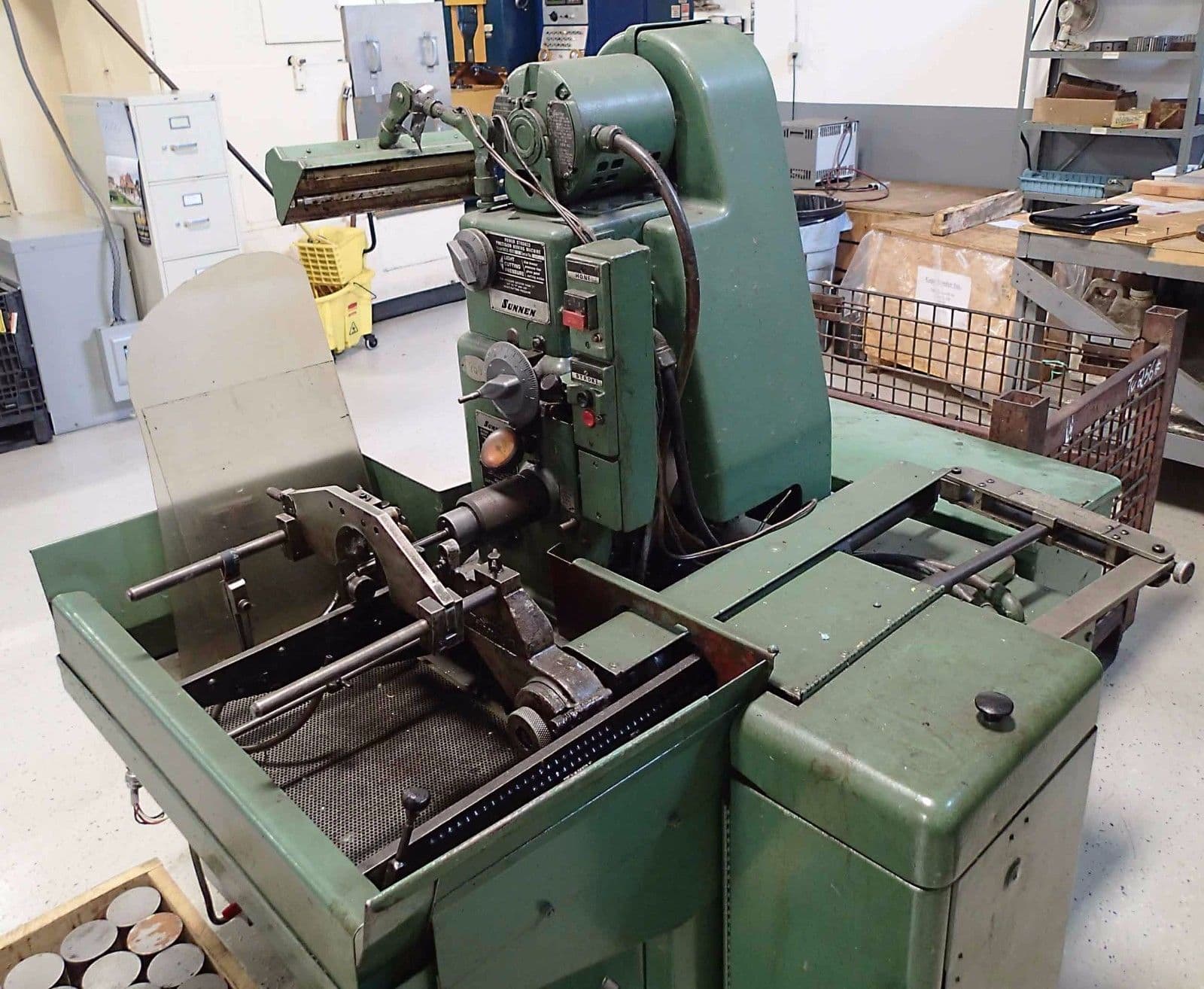 Sunnen Model MBB 1680 Horizontal Honing Machine, 1970 - All Hones Included - Image 4