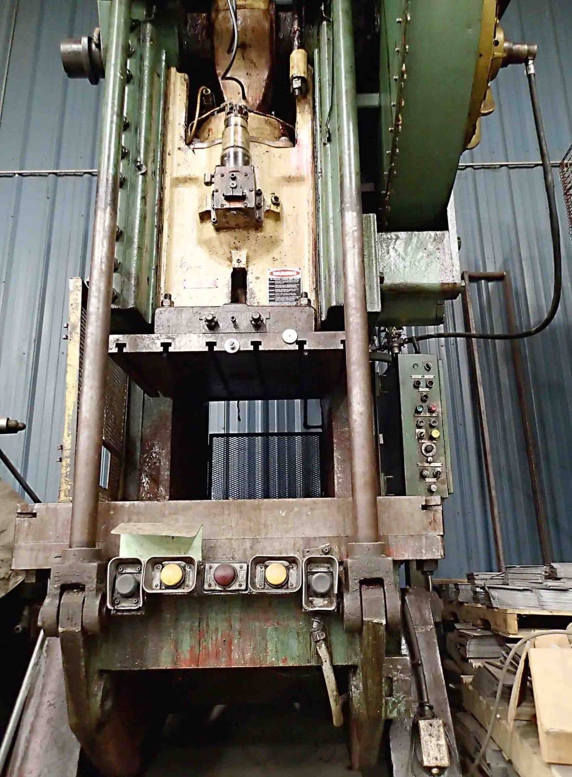150 Ton Clearing OBI Press, Model 150-P-701- Air Clutch, 6" Stroke, 21.5" Shut - Image 3
