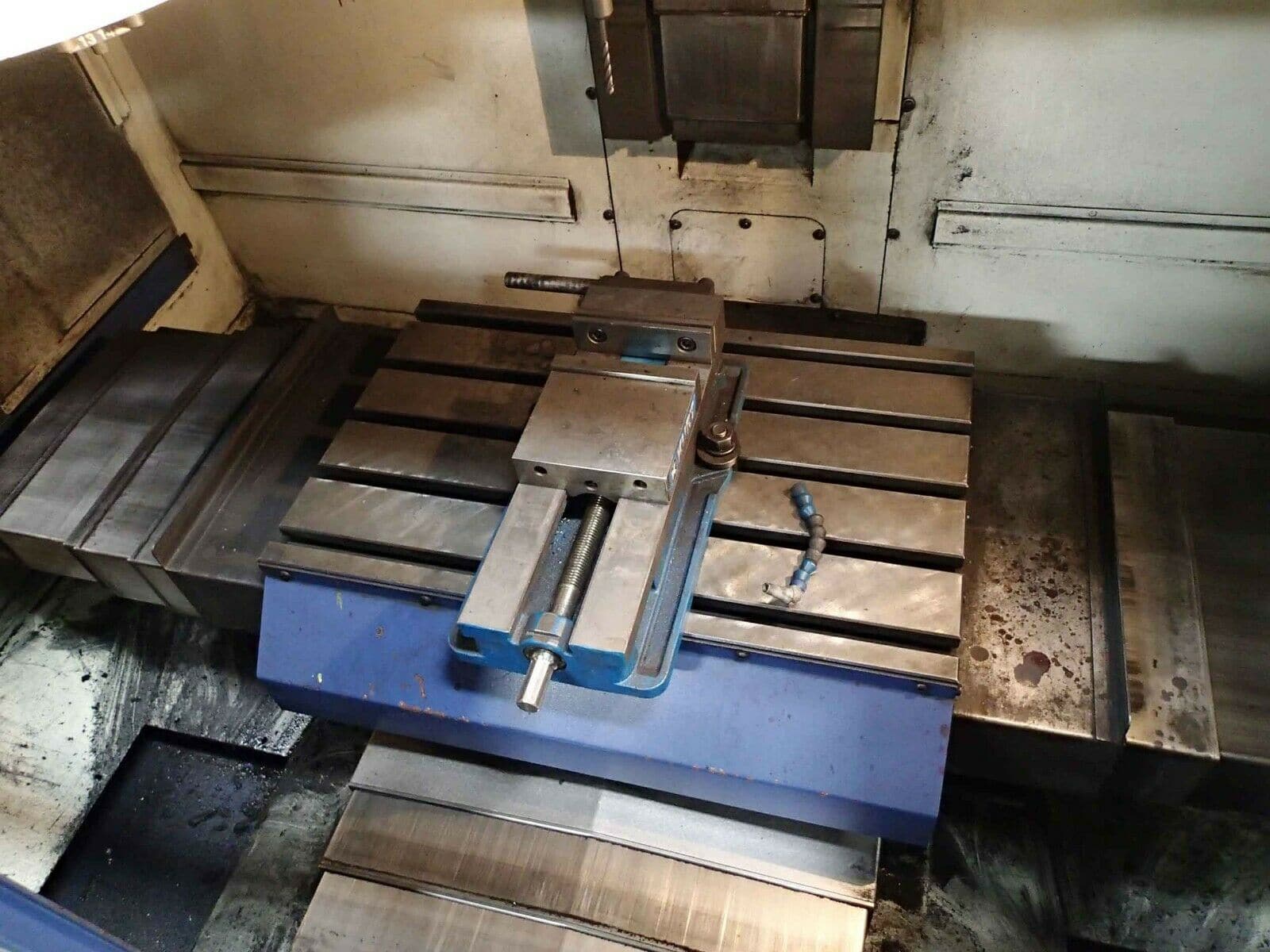 Baby Brute CNC Vertical Machining Center, 2002- Selca Control, Heavy Duty - Image 5