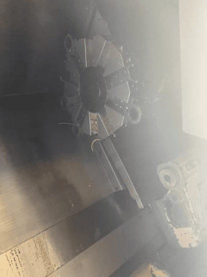 Chevalier FCL-1028 CNC Lathe, 2006 - Low Hours, Hydraulic Power chuck, Tailstock, Chip Conveyor - Image 4