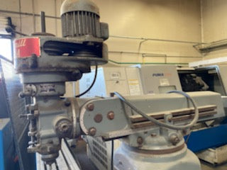 9" x 42" Kondia Powermill Vertical Knee Mill - Image 4