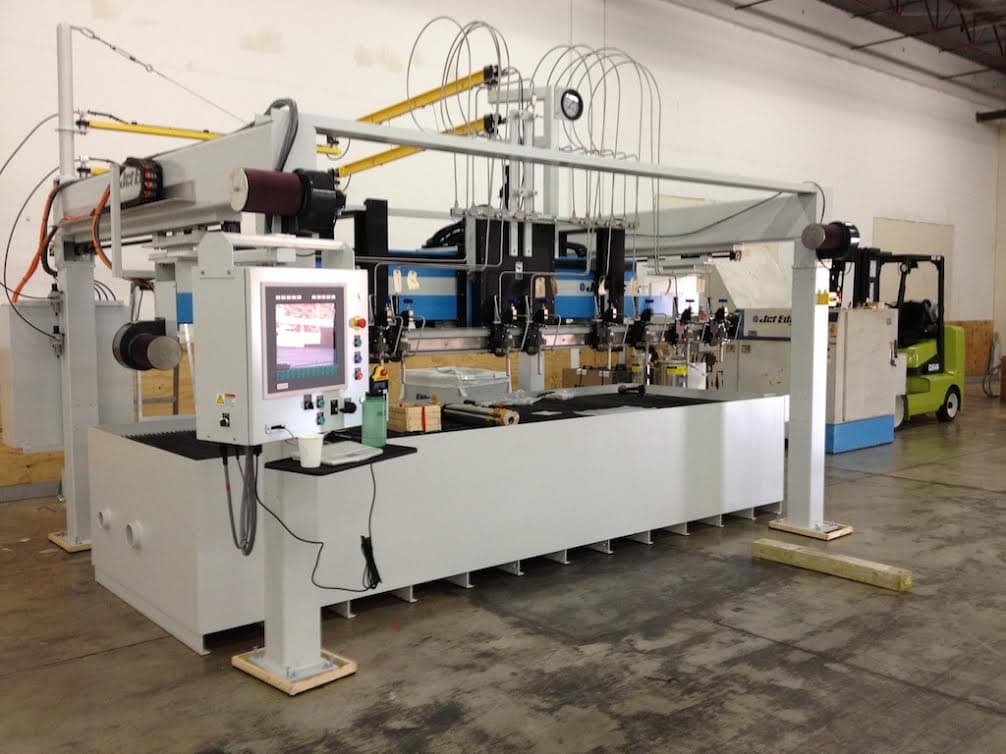 Jet Edge 4x10 HR Waterjet, 2014 - 150 HP Pump - Image 2