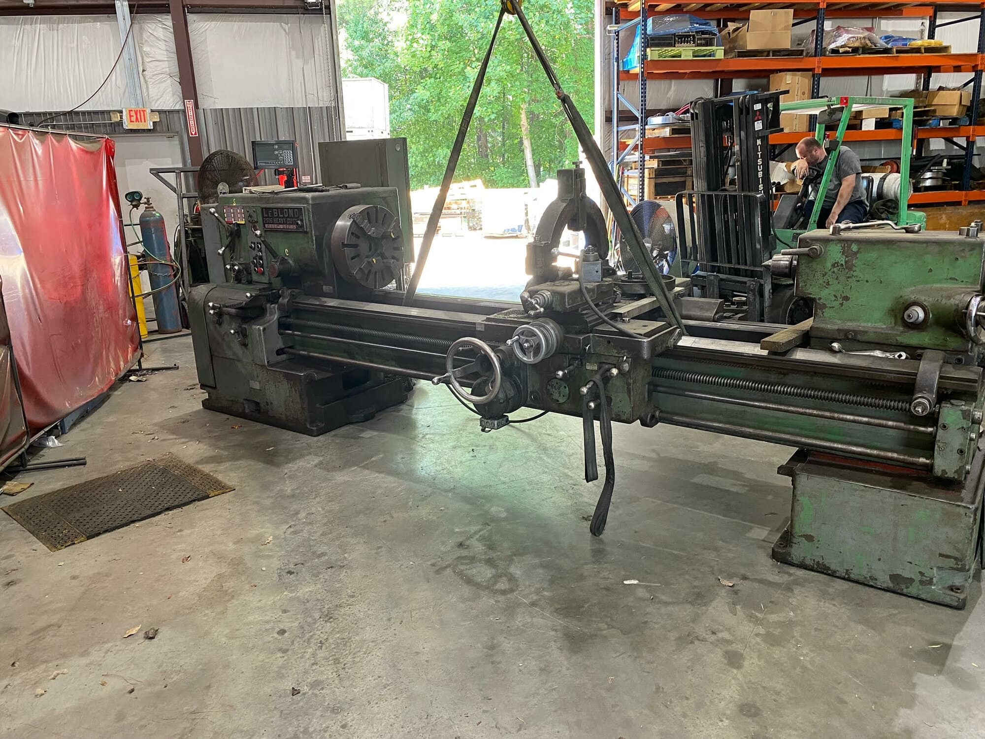 LeBlond 2516- 20"x 84" Engine Lathe, Newall DRO, Steady Rest