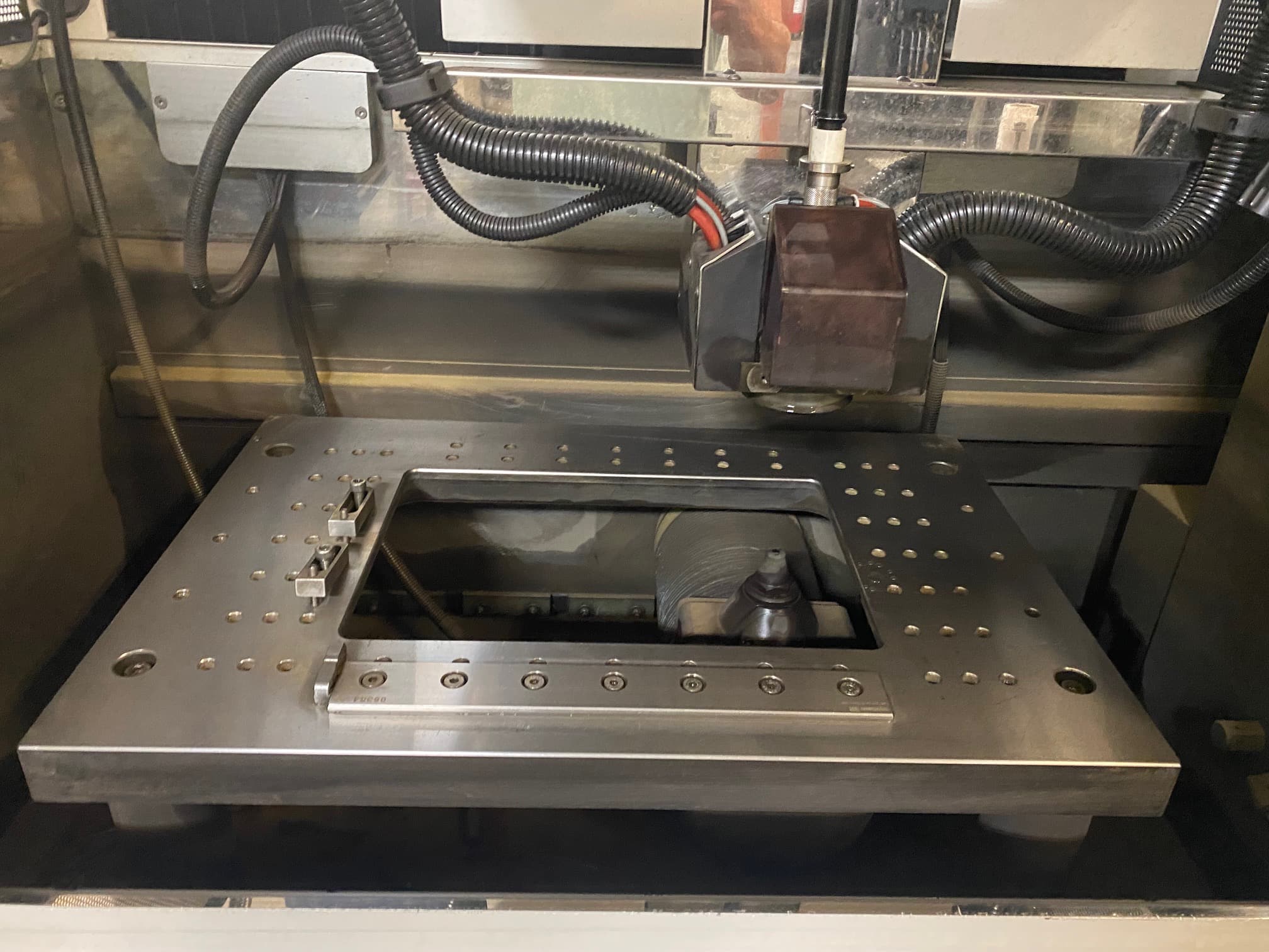 AgieCharmilles Cut 200P Wire EDM, 2013 - Autothread, Chiller, Transformer & Holding Fixtures Included - Image 2