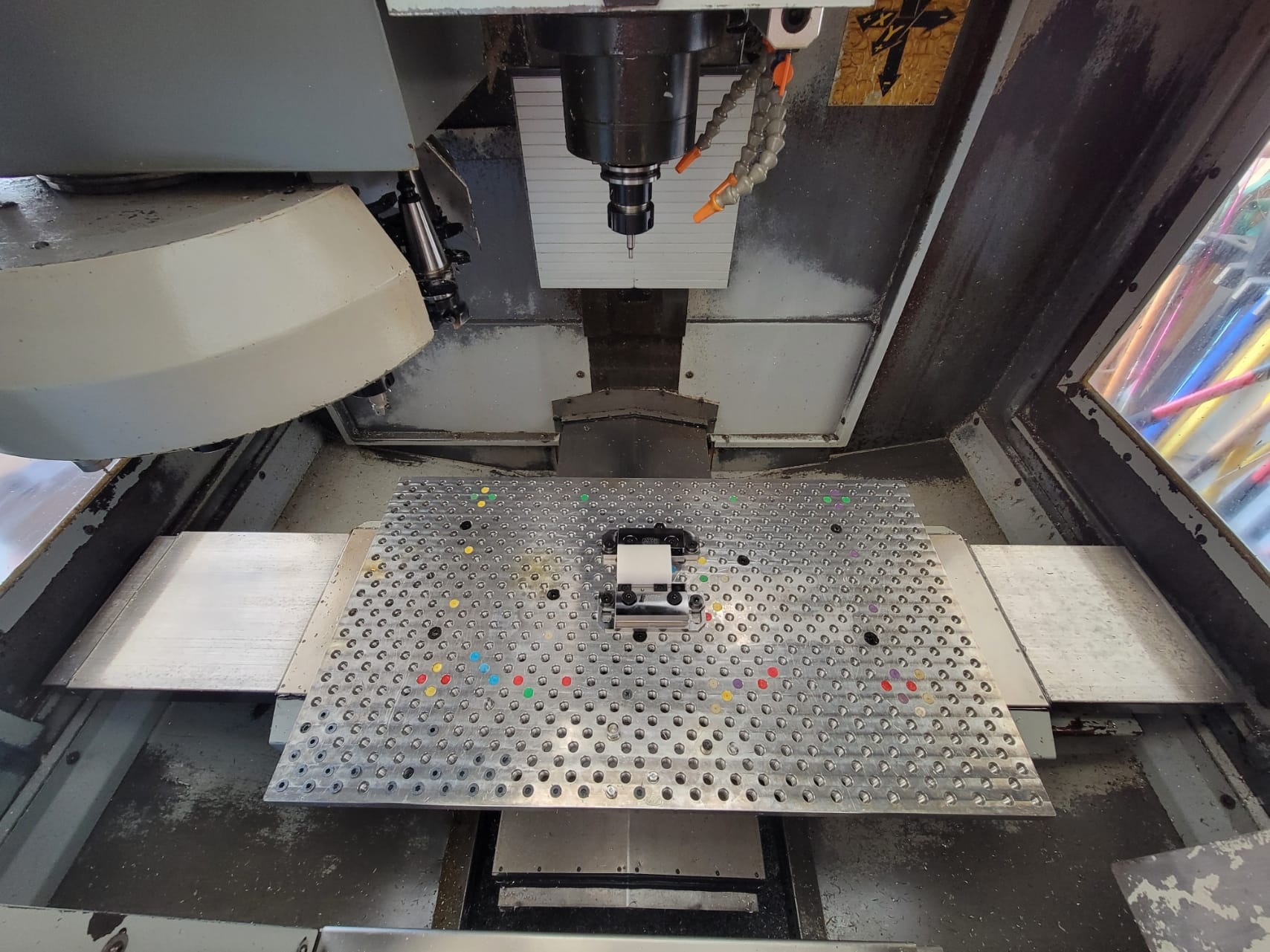 Sharp SV-2412 VMC, 2005 - 4th Axis Wired, Rigid Tapping - Image 7