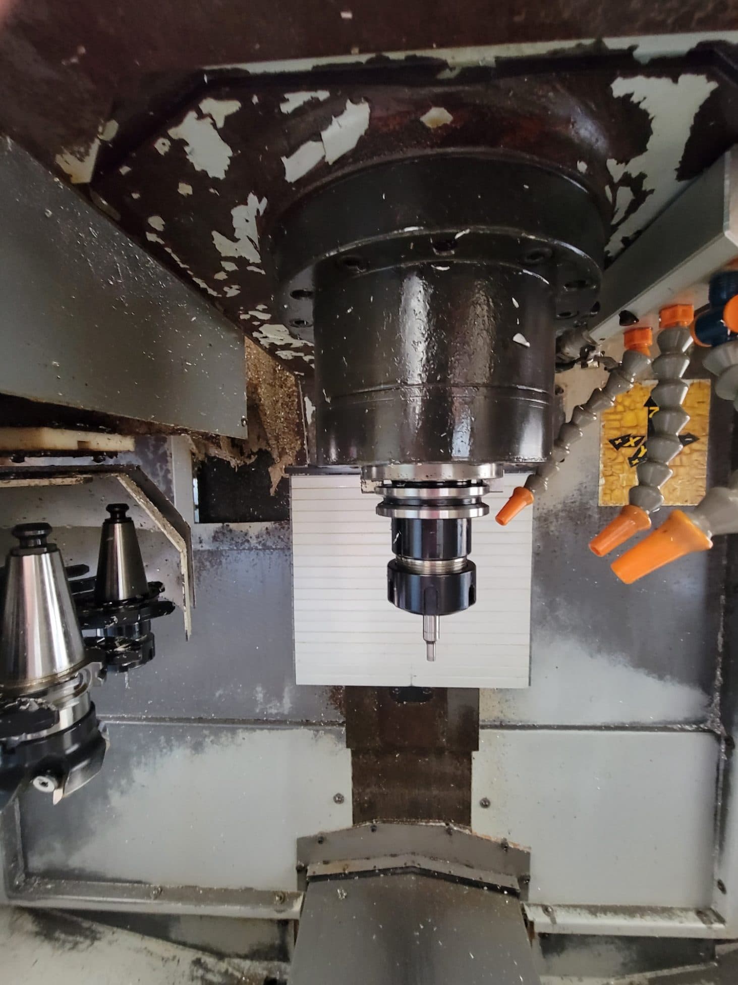 Sharp SV-2412 VMC, 2005 - 4th Axis Wired, Rigid Tapping - Image 5
