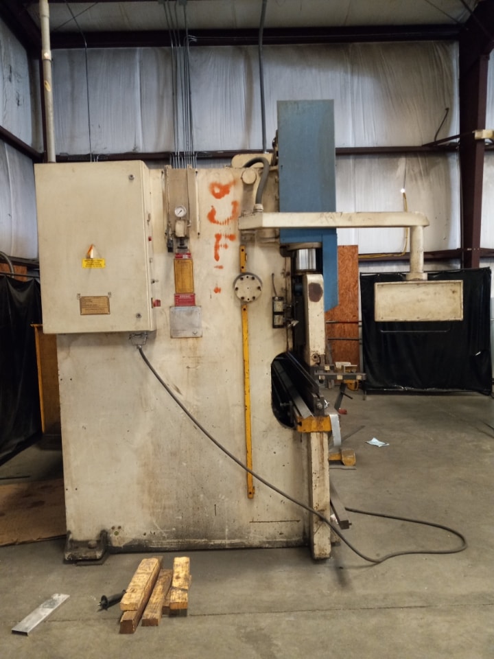 220 Ton x 12' Durma HAP 37200 Press Brake, 1997 - Single Axis Backgauge Control - TOOLING INCLUDED! - Image 9