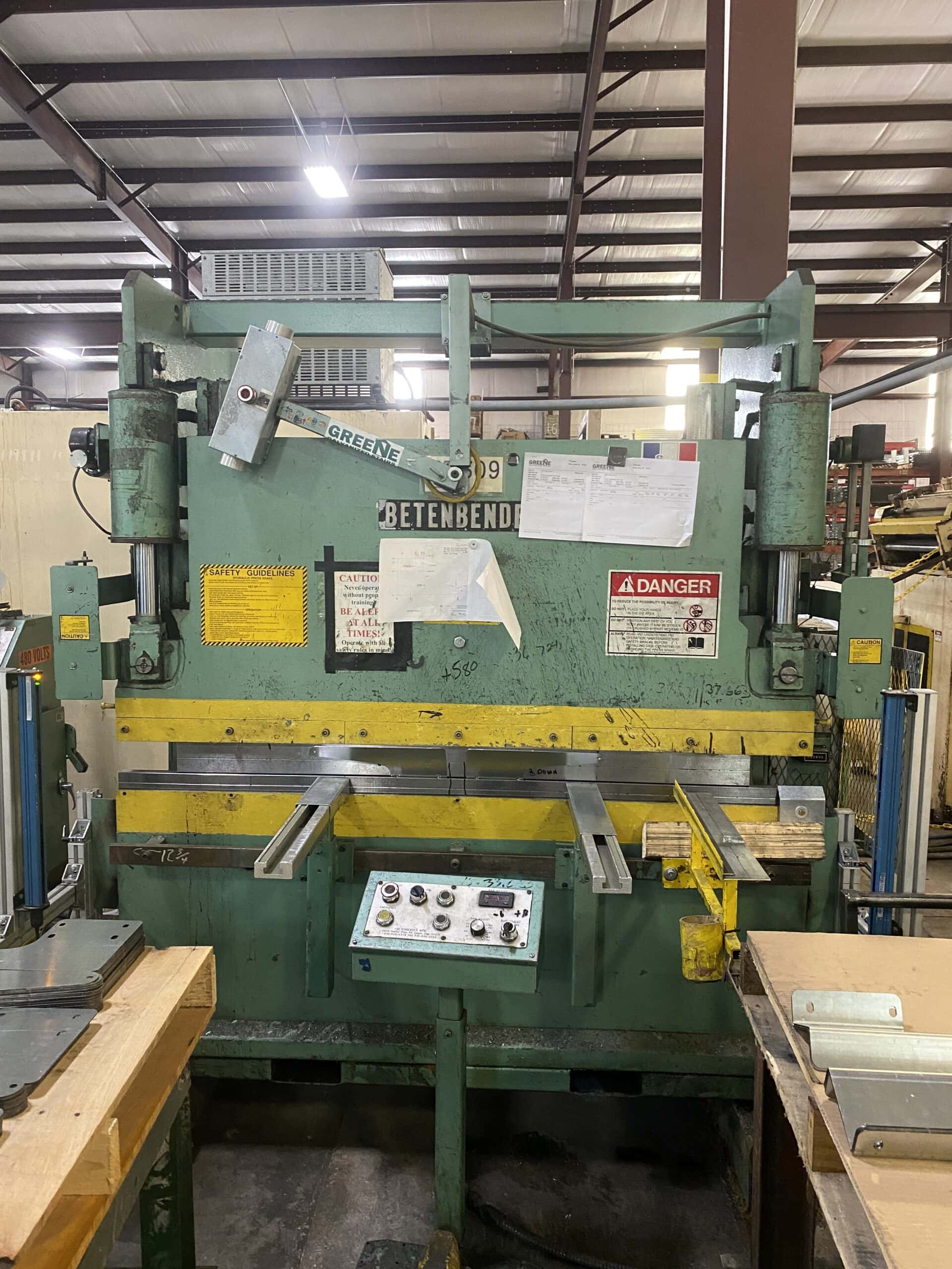 70 Ton X 8' Betenbender 8-70T Hydraulic Press Brake- Under Power