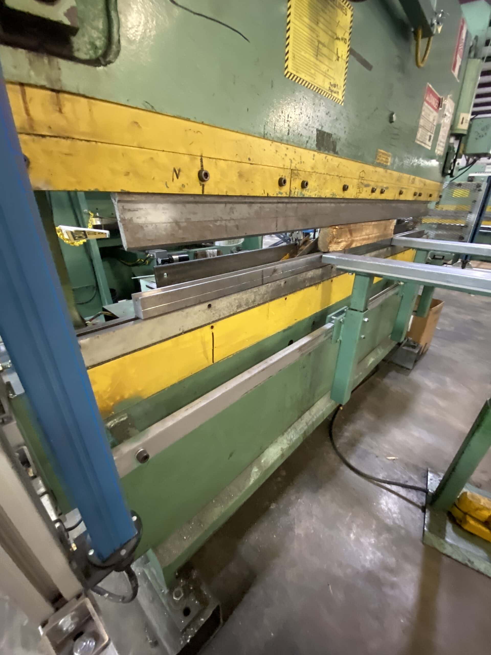 70 Ton X 6' Betenbender 6-70T Hydraulic Press Brake- Under Power - Image 2
