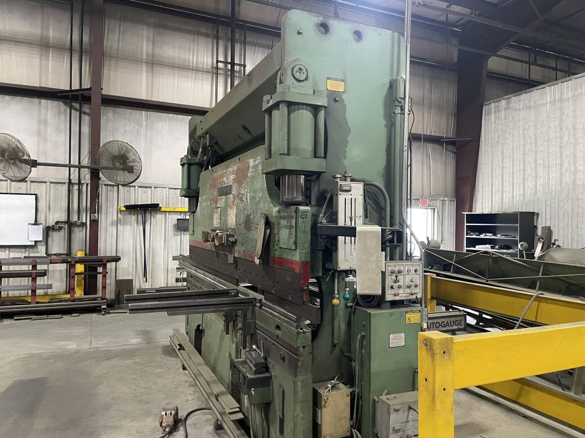 175 Ton x 12' Cincinnati 175CB x 10 CNC Press Brake - Image 5
