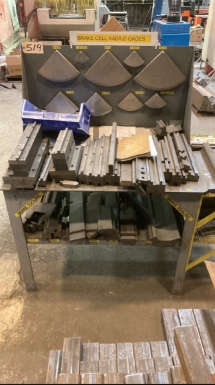 400 Ton x 14' Pacific K400-14 Hydraulic Press Brake, 1991 Thousands of Dollars in Tooling Included - Image 12