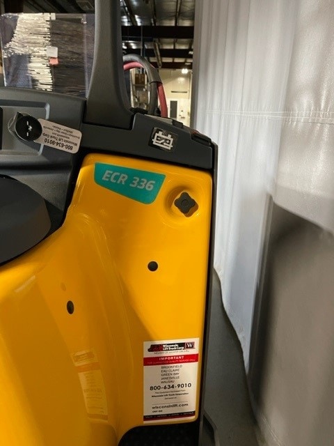 Jungheinrich ECR336A-48X27, 2019 - 8,000 lb. Cap. End Rider w/48"X27" Short Fork Tip, Very Low Usage Hours, Available Immediately - Image 6