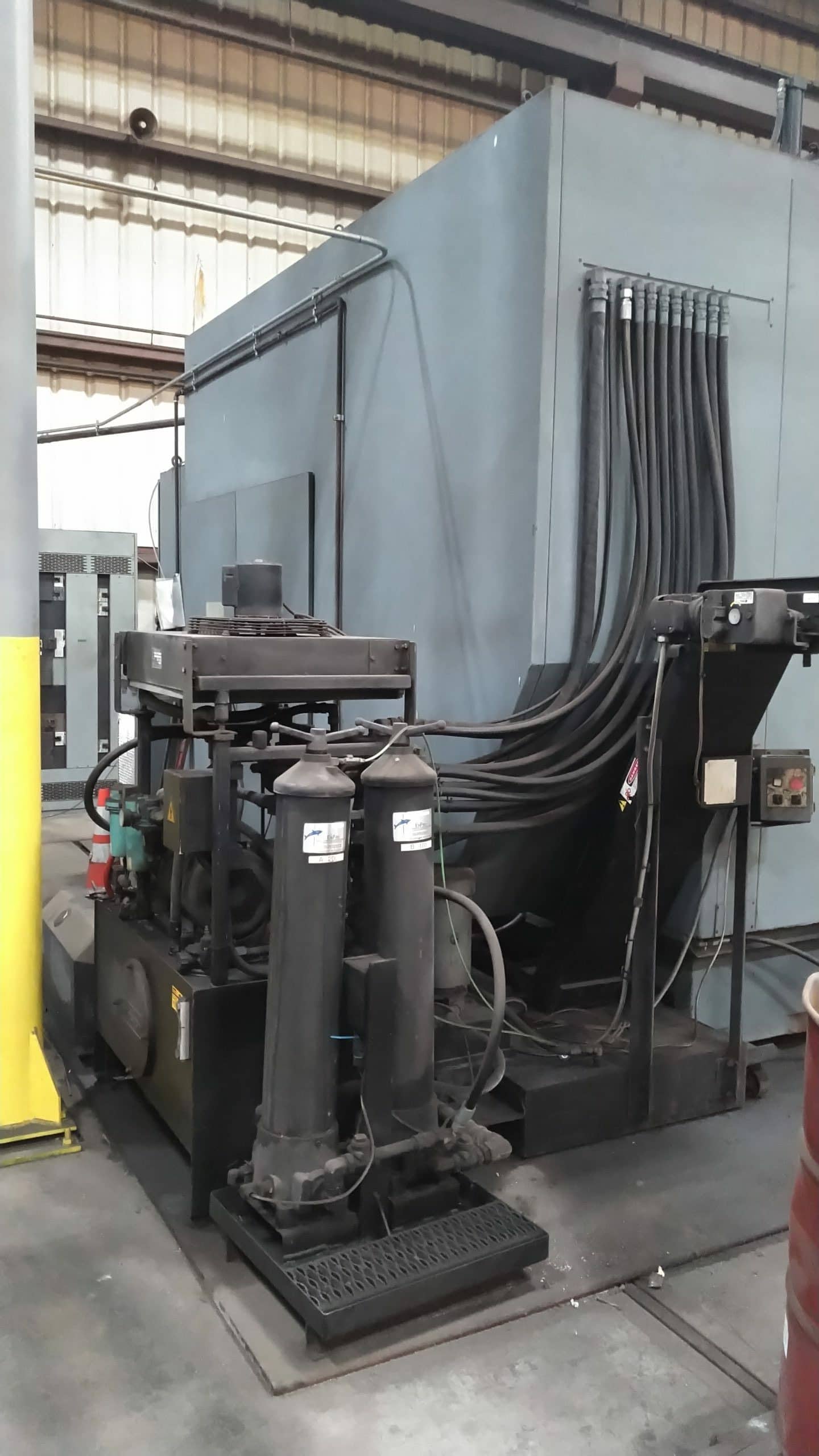Cincinnati Milacron Magnum 1000 HMC, 1998 - 1000mm Pallets, Full 4th Axis - Image 4