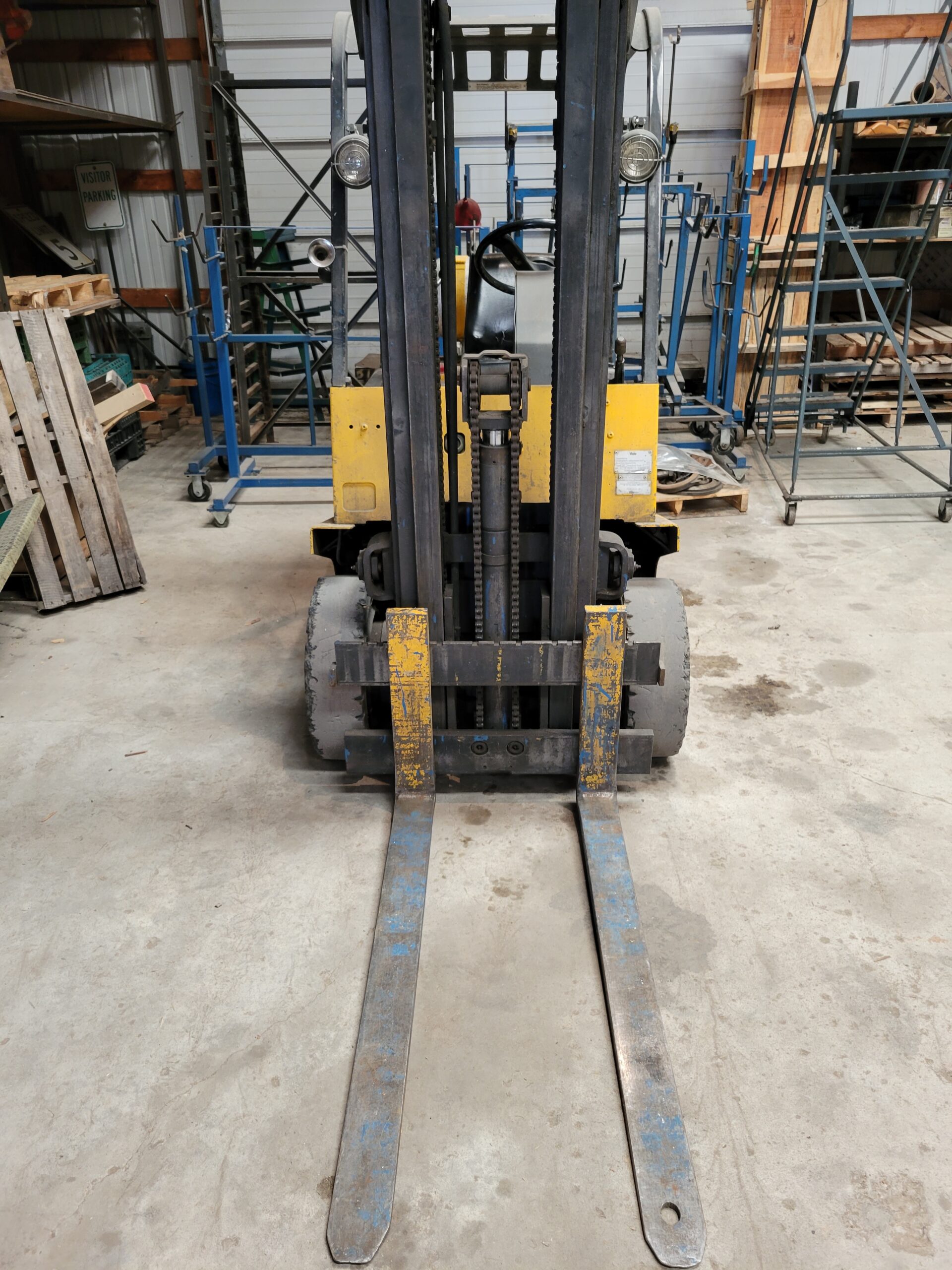 3000 Lb Yale GLP030BDNVAE079 Liquid Propane Forklift