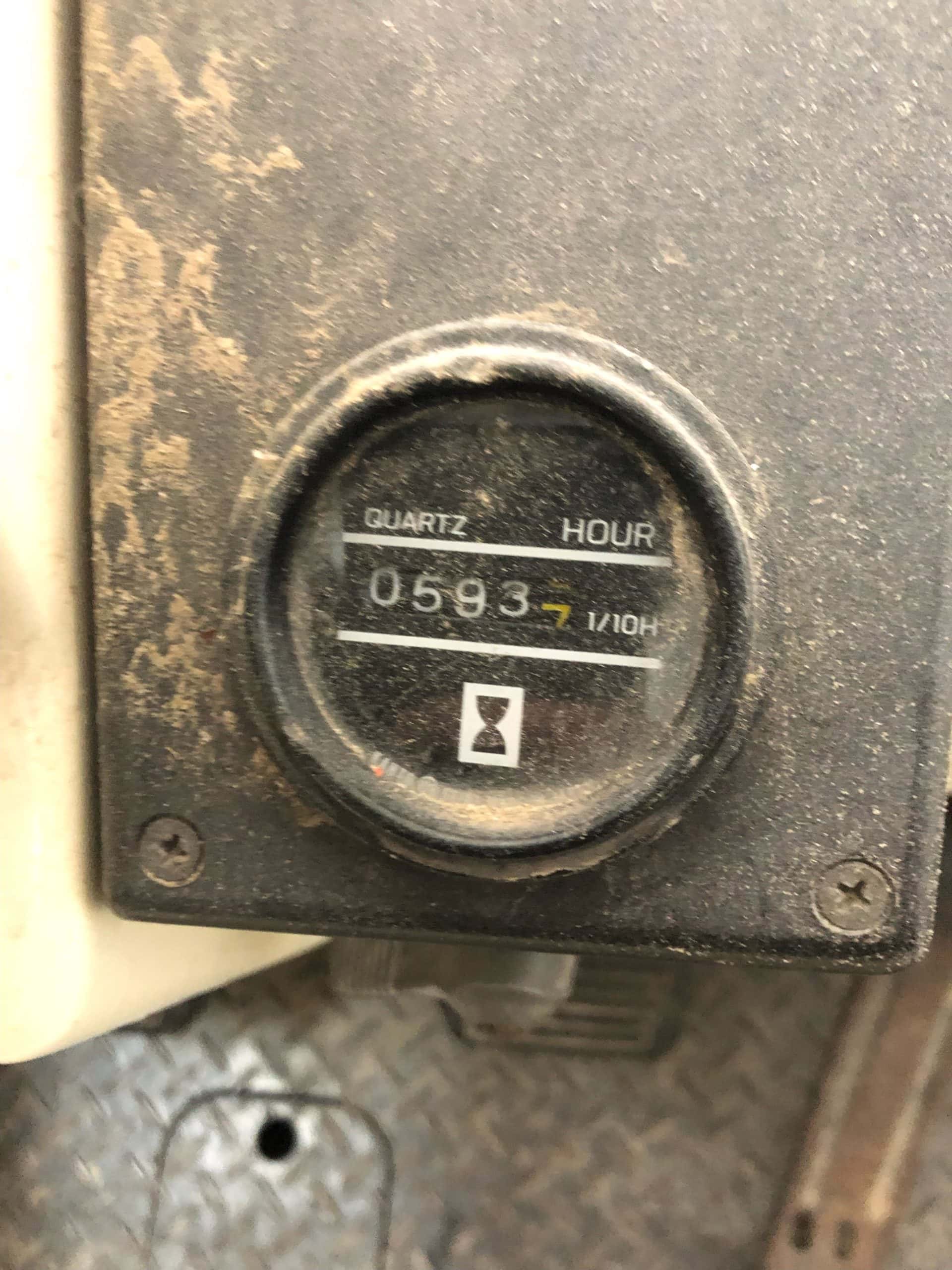 3000lb. Nissan CPH01A15V forklift, 1989 - New Battery - Image 3