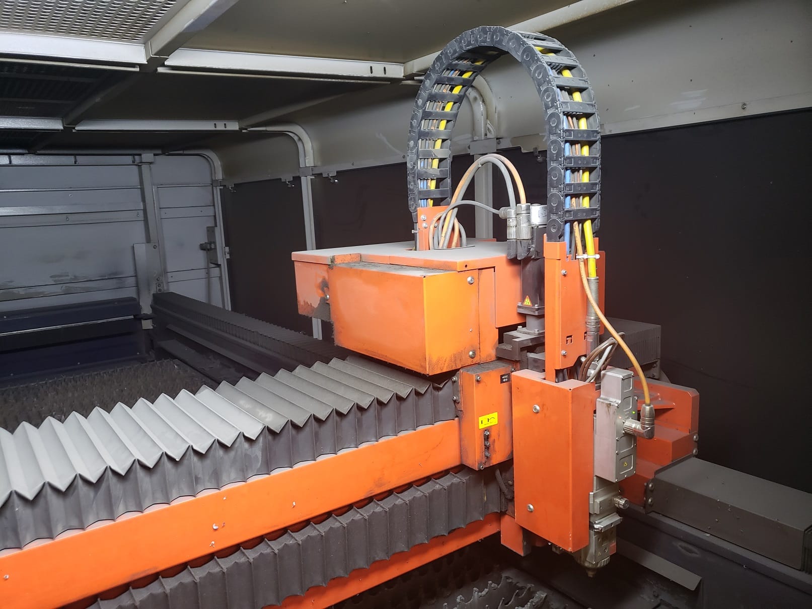 2000 Watt Bystronic BySprint 3015 Fiber Laser, 2014 - 5’ x 10’ Table - Image 3