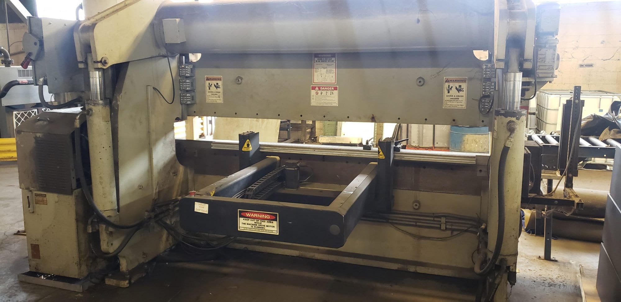 175 Ton x 10' Accurpress 717510 CNC Press Brake, 1999 2 Axis Backgauge - Image 3
