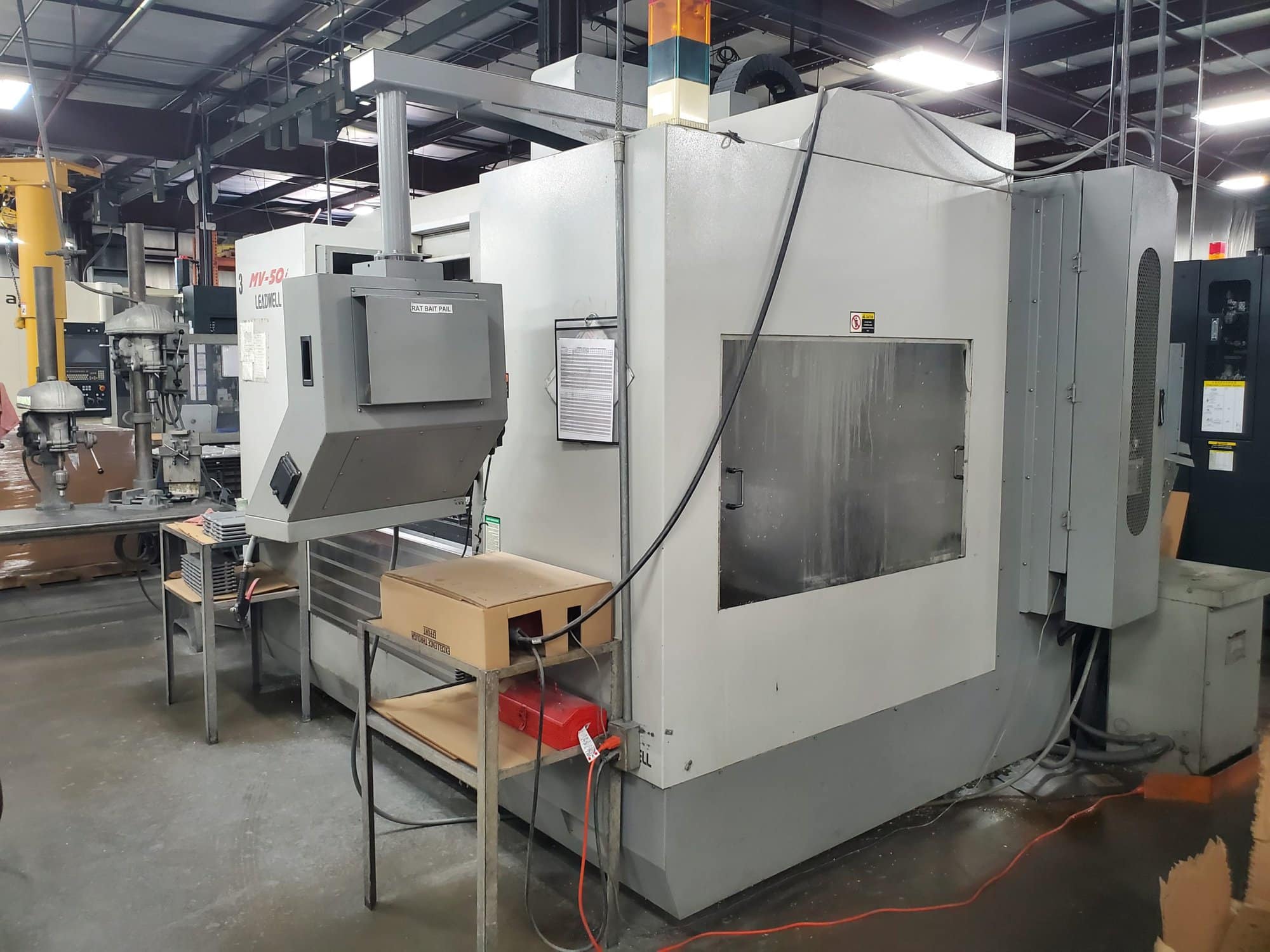 Leadwell MV-50i VMC, 2005 - 50" x 25" Travels, Fanuc 18i-MB - Image 3
