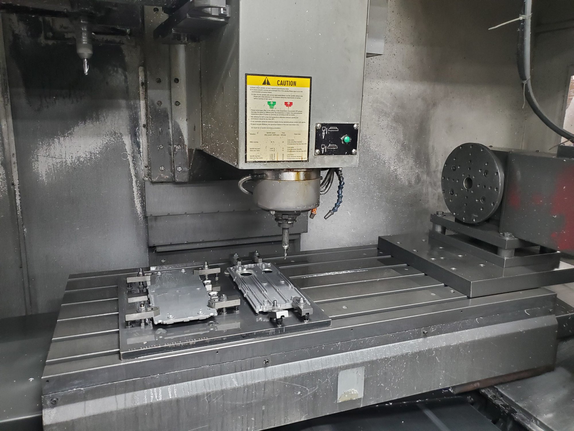 Leadwell MV-50i VMC, 2005 - 50" x 25" Travels, Fanuc 18i-MB - Image 10