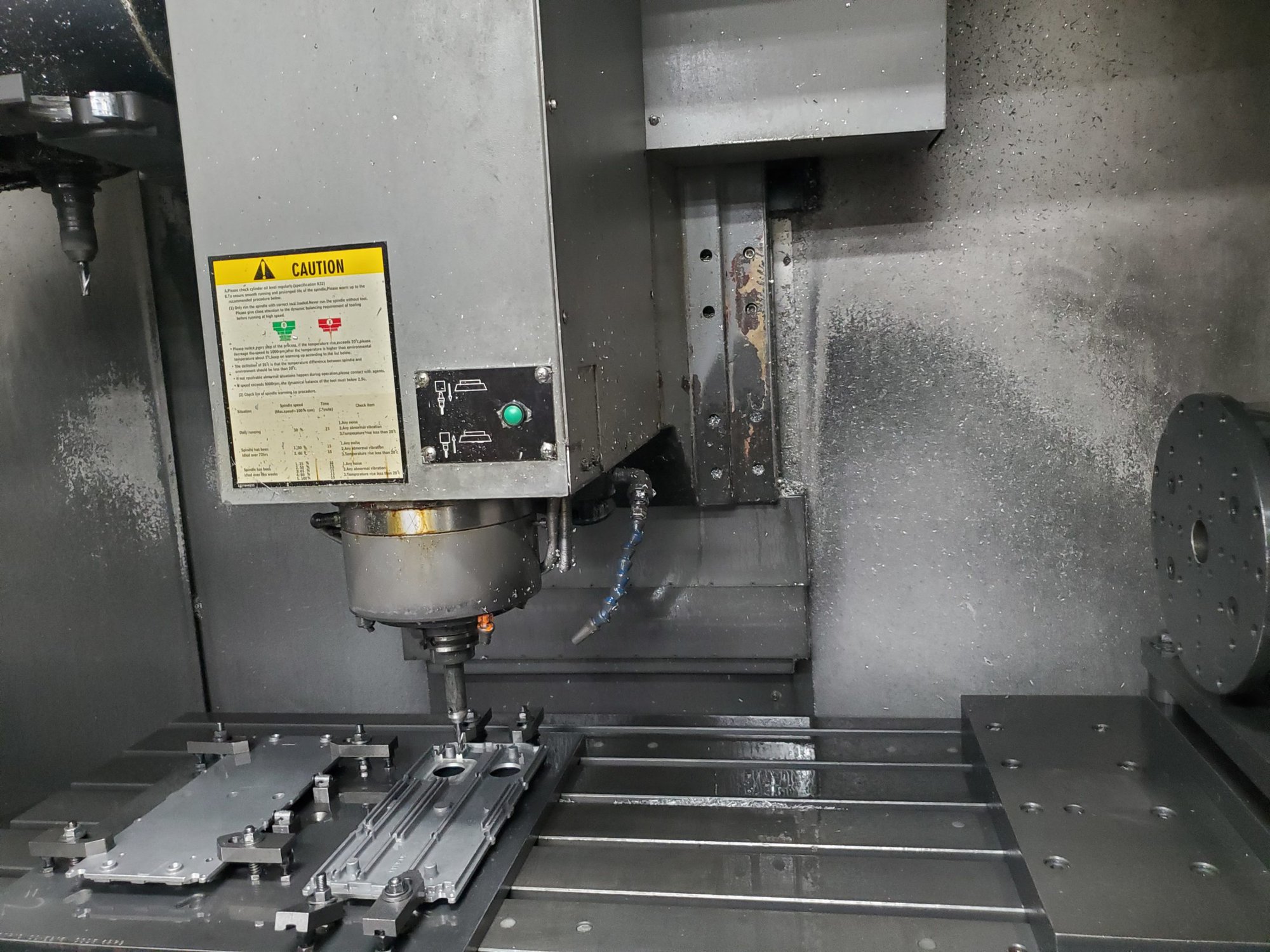 Leadwell MV-50i VMC, 2005 - 50" x 25" Travels, Fanuc 18i-MB - Image 8