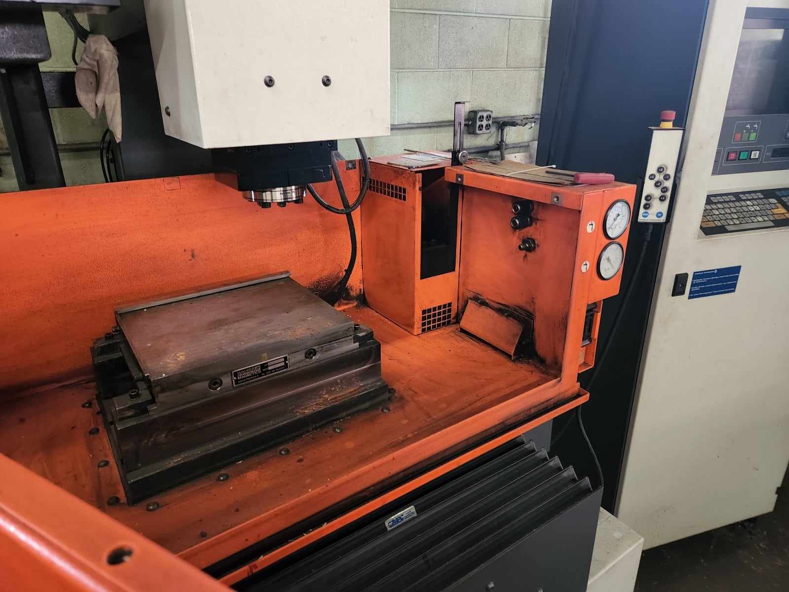 Charmilles Roboform 20A CNC - EDM Sinker with 3R, Available Immediately - Image 5