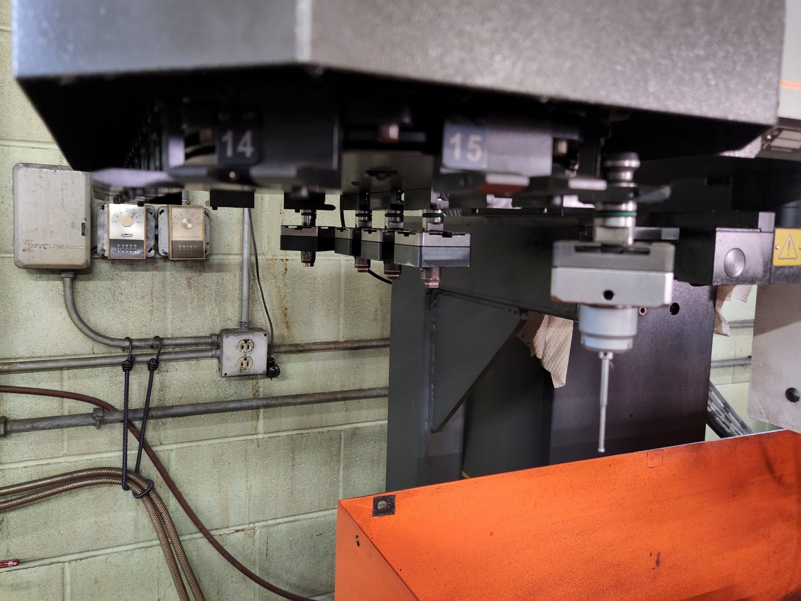 Charmilles Roboform 20A CNC - EDM Sinker with 3R, Available Immediately - Image 8