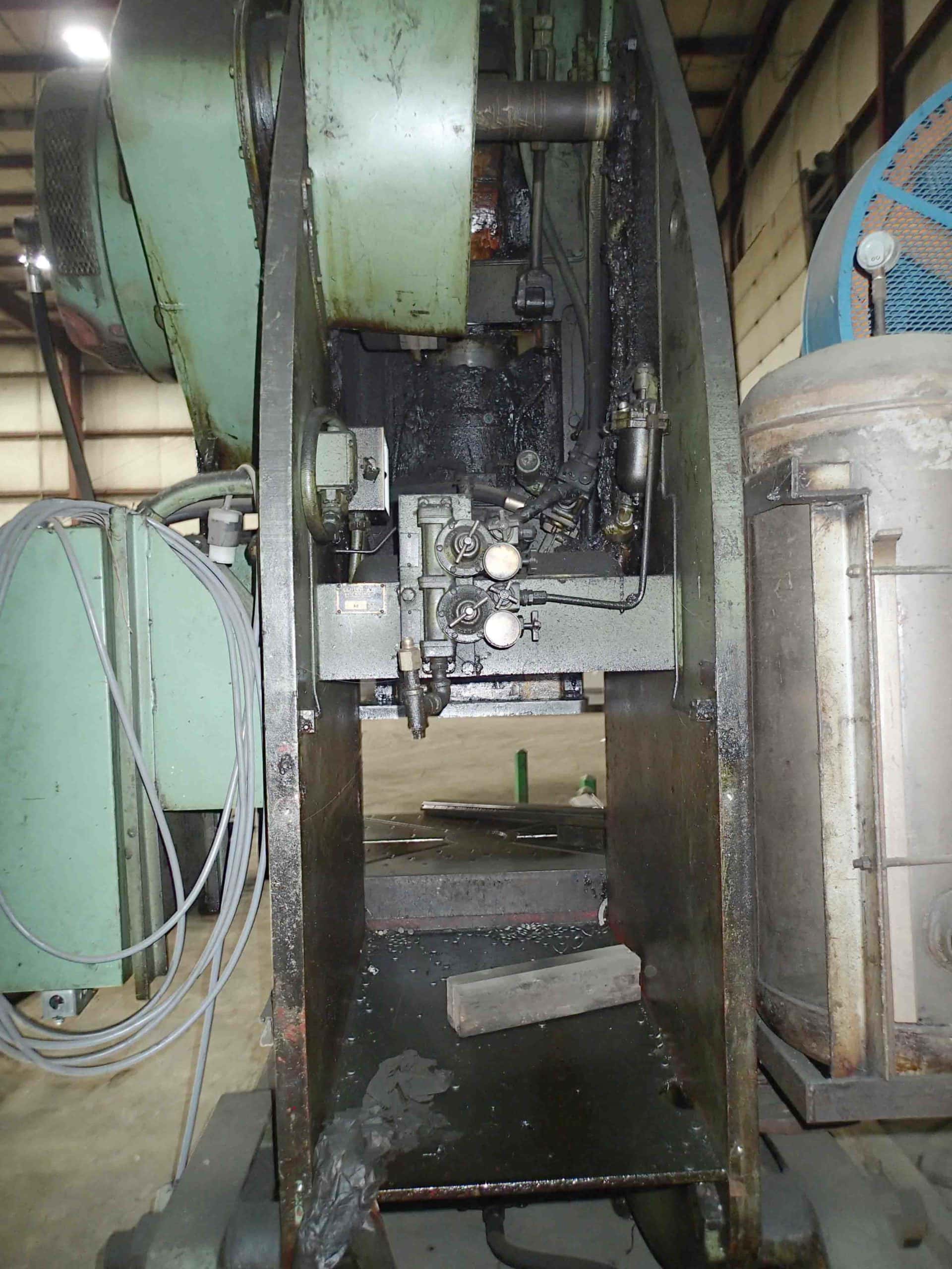 110 Ton Clearing OBI Press- Model 110-P-701- 6" Stroke, 18" Shut Height - Image 4
