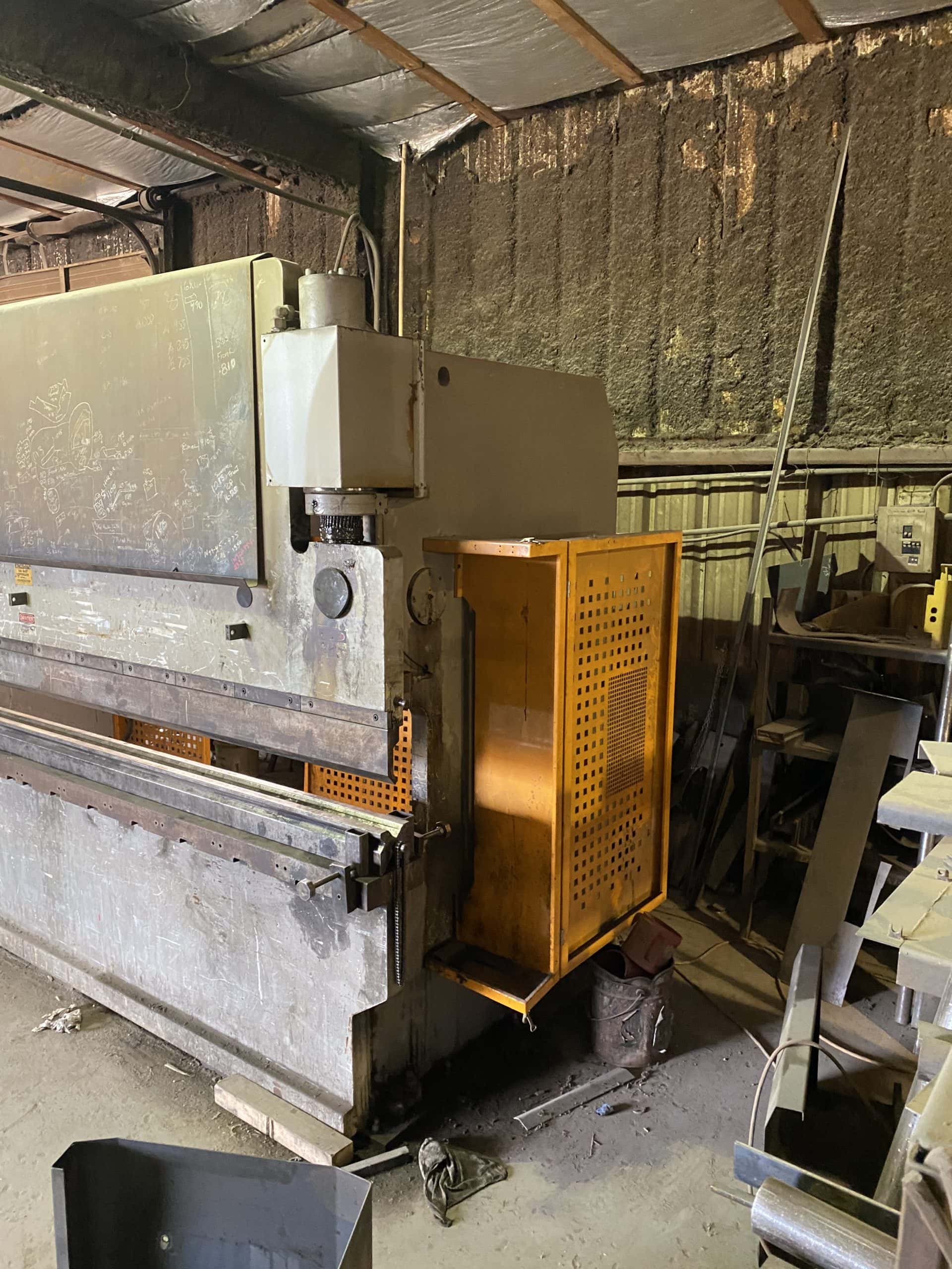 225 Ton x 12' Baykal Press Brake, 2008 - Image 3