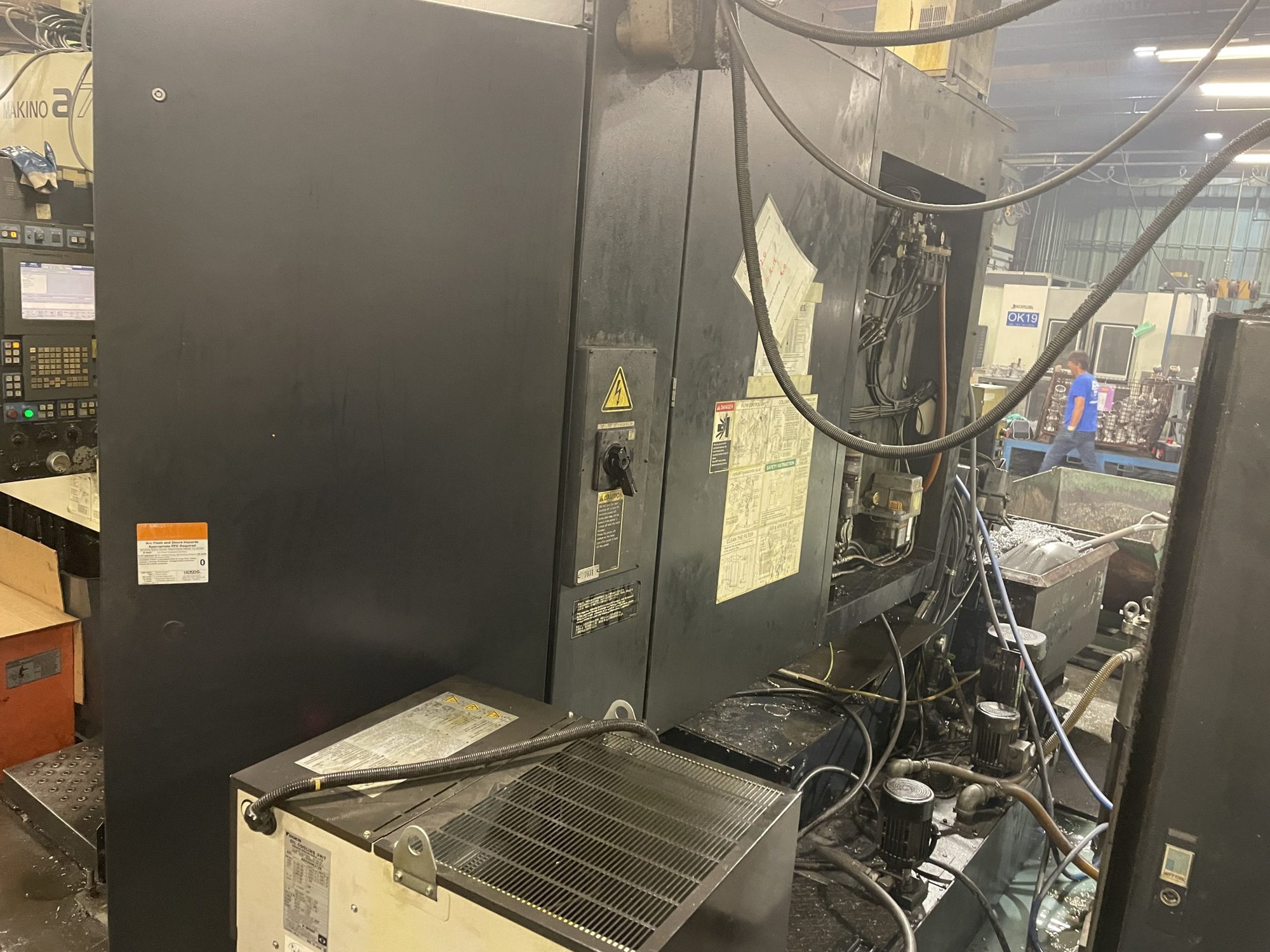 Makino A71 500mm HMC, 2009 - Full 4th Axis, Hi Pressure TSC, Live Hydraulics - Image 9