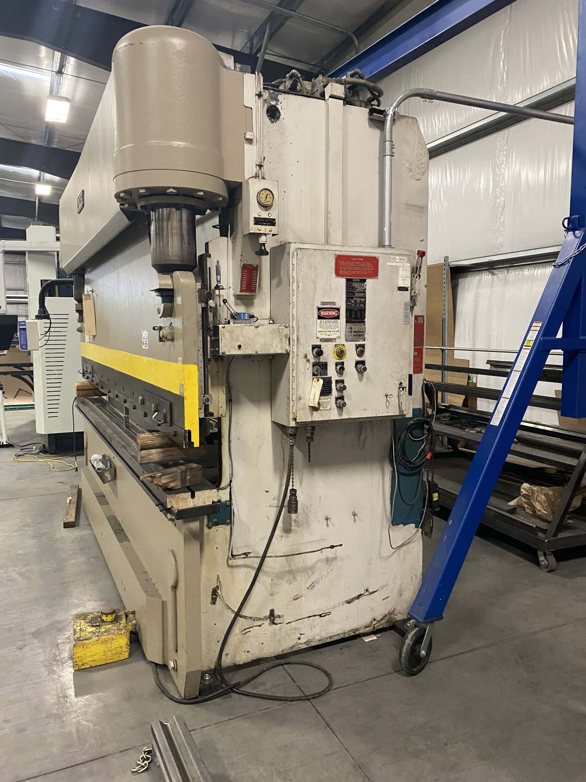 165 Ton x 12' Pacific J165-12 Press Brake, 1983 - Automec Backgauge System, Tooling Included - Image 5
