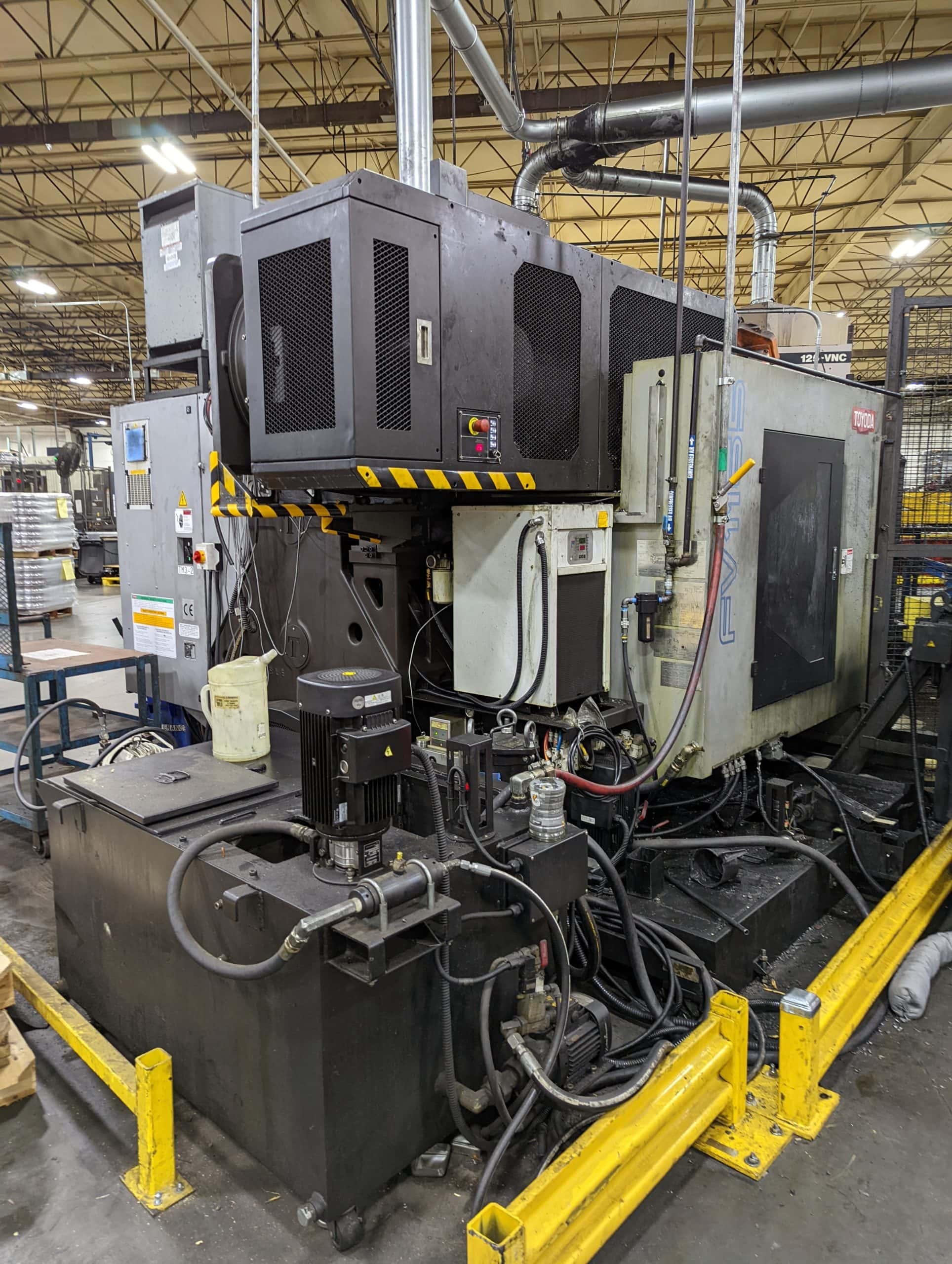 Toyoda FV1165 VMC, 2014 - 1000psi TSC , Auto Door System, Fanuc Control, Renishaw Probe - Image 10