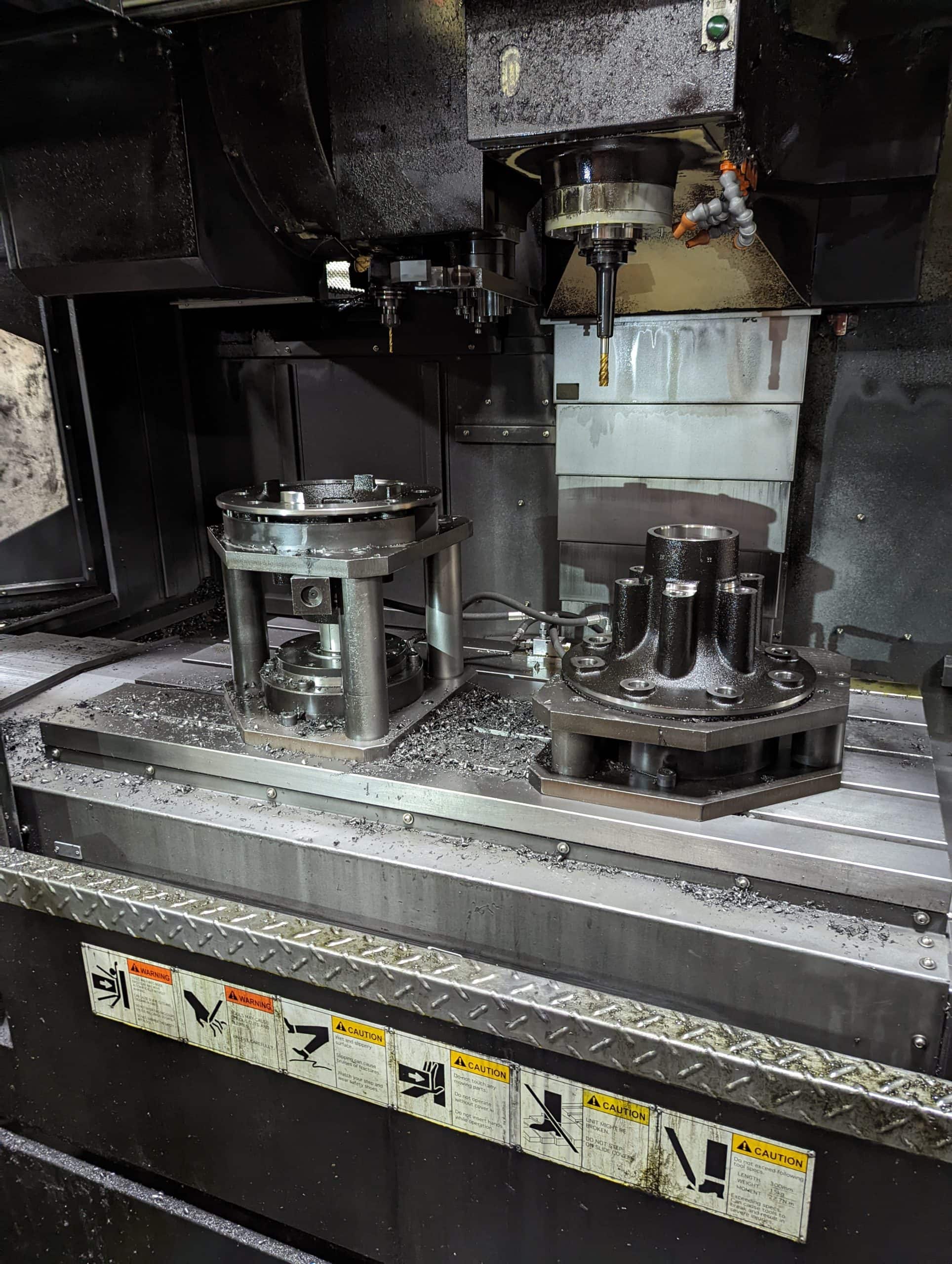 Toyoda FV1165 VMC, 2014 - 1000psi TSC , Auto Door System, Fanuc Control, Renishaw Probe - Image 8