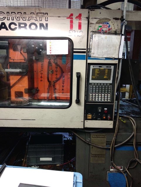 400 Ton, 29oz Cincinnati VH 400-29 Plastic Injection Molding Machine, 1993 - Image 2