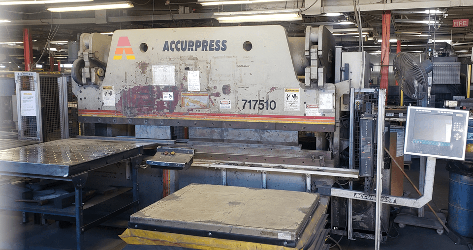 175 Ton x 10' Accurpress 717510 CNC Press Brake, 1999 2 Axis Backgauge