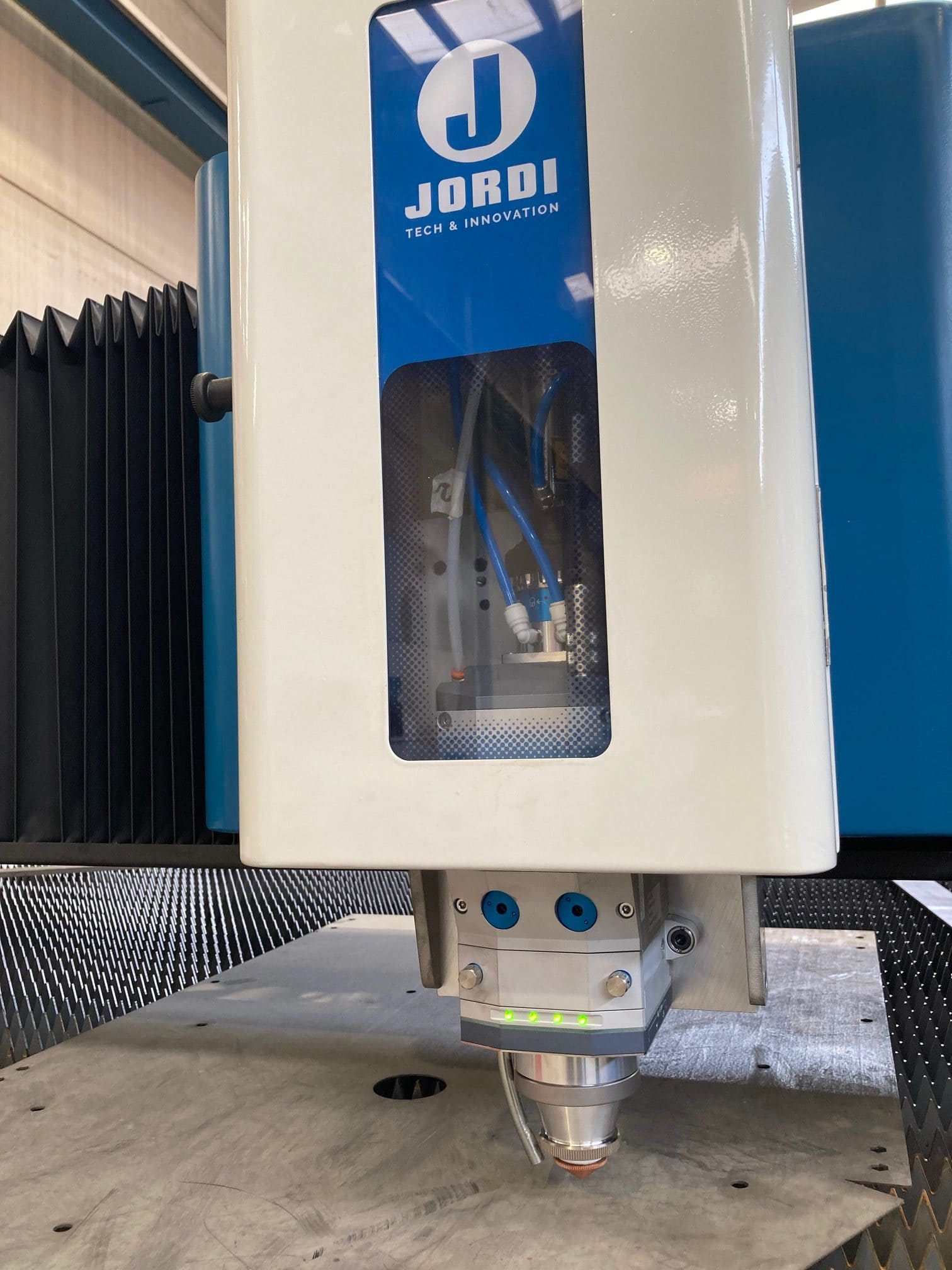 4000 Watt Jordi LUX 3015 Fiber Laser, 2023 - 5'x10' Table, delivery, Training and Installation Included - Image 6