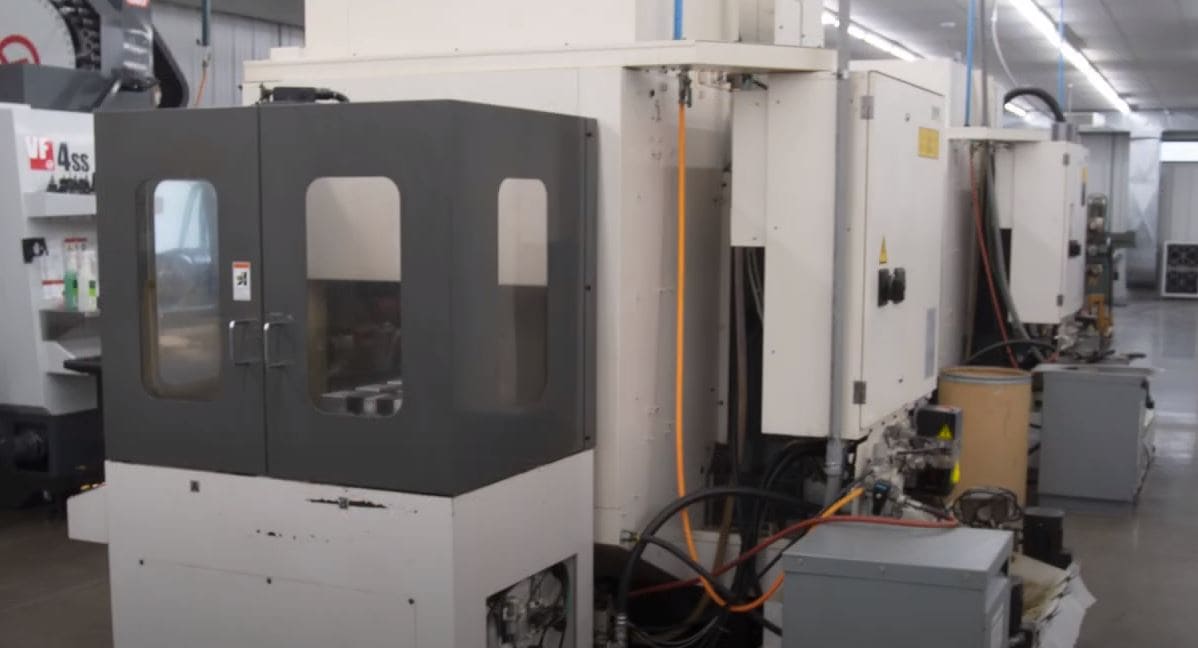 Fanuc Robodrill Drilling & Tapping Center Alpha T21-LiF, 2012 - Pallet Changer - Image 3