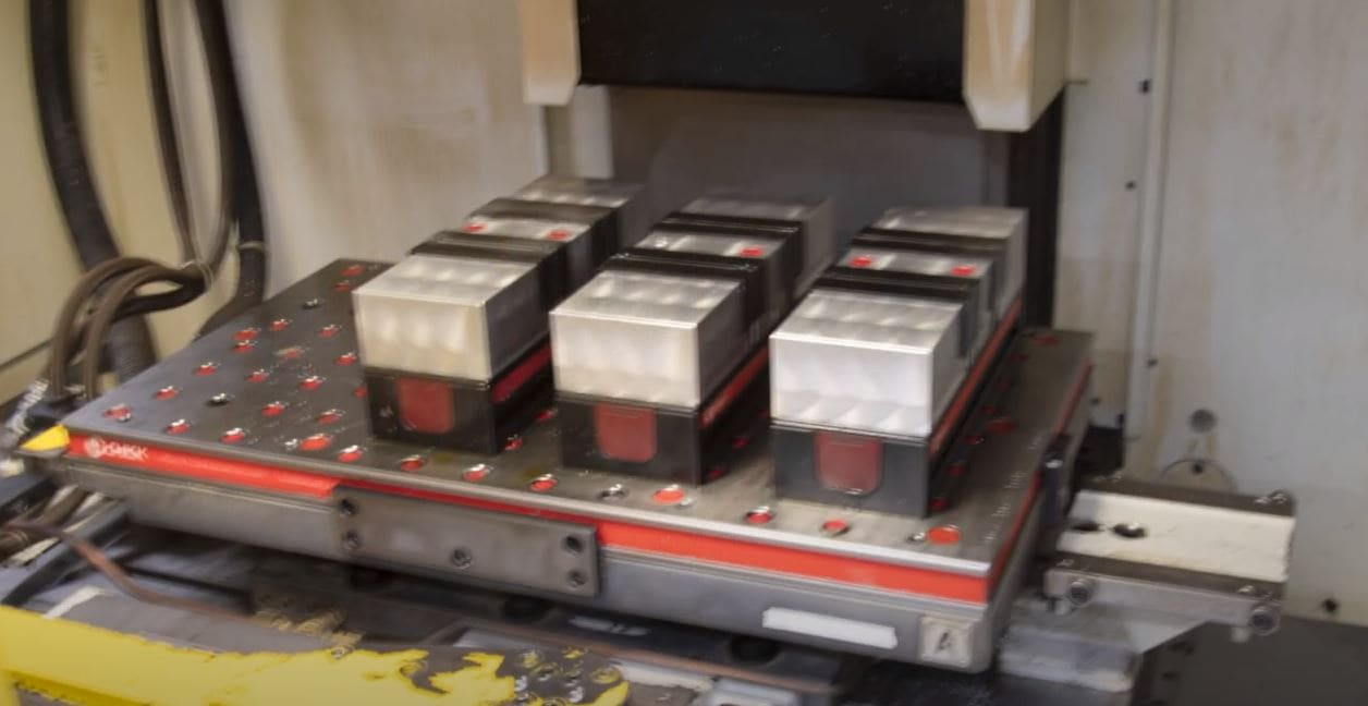 Fanuc Robodrill Drilling & Tapping Center Alpha T21-LiF, 2012 - Pallet Changer - Image 5