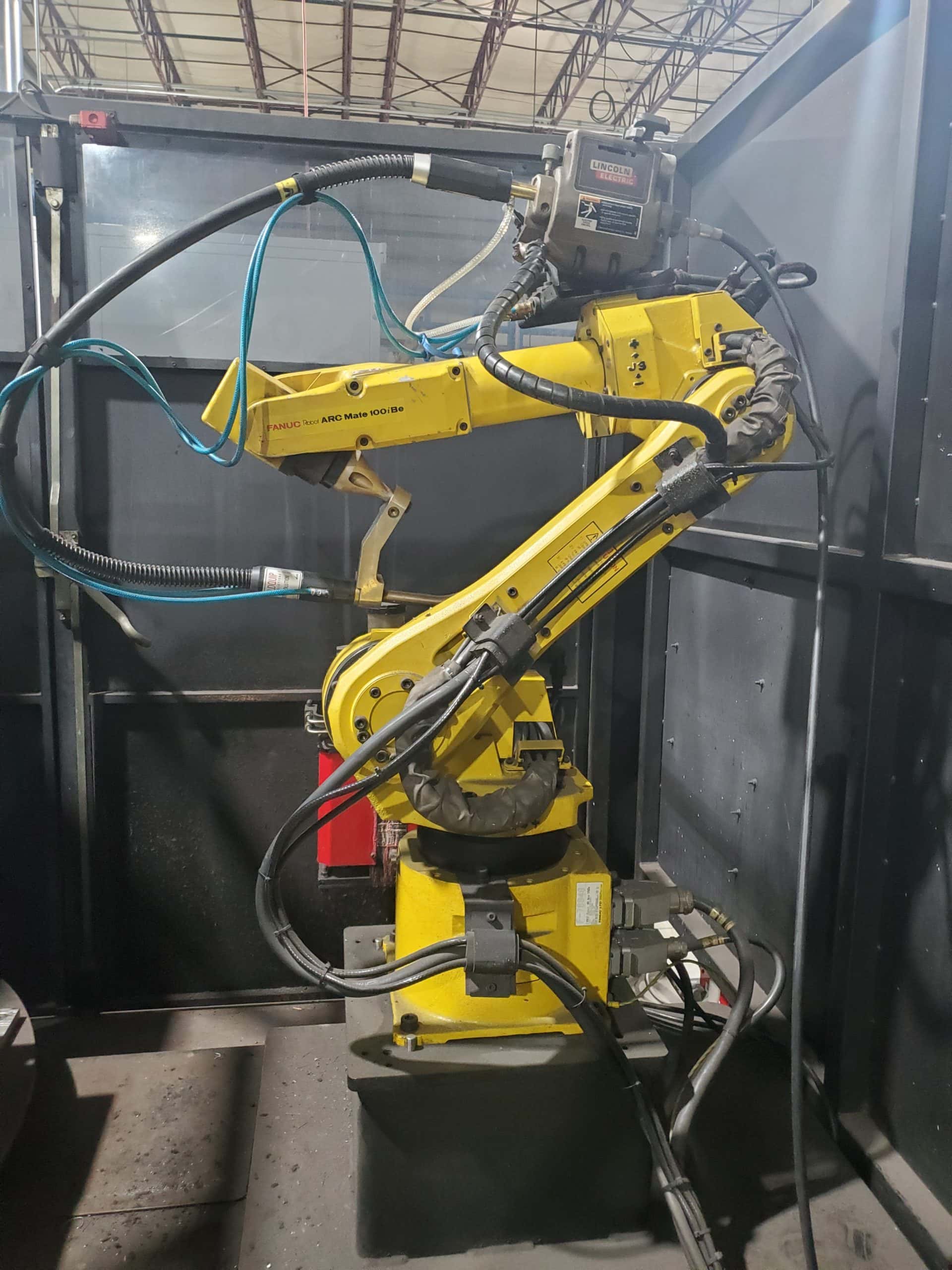Lincoln System 40 Robotic Welding Cell, Power Wave 455M/STT, 2007 - New Head Included. - Image 12