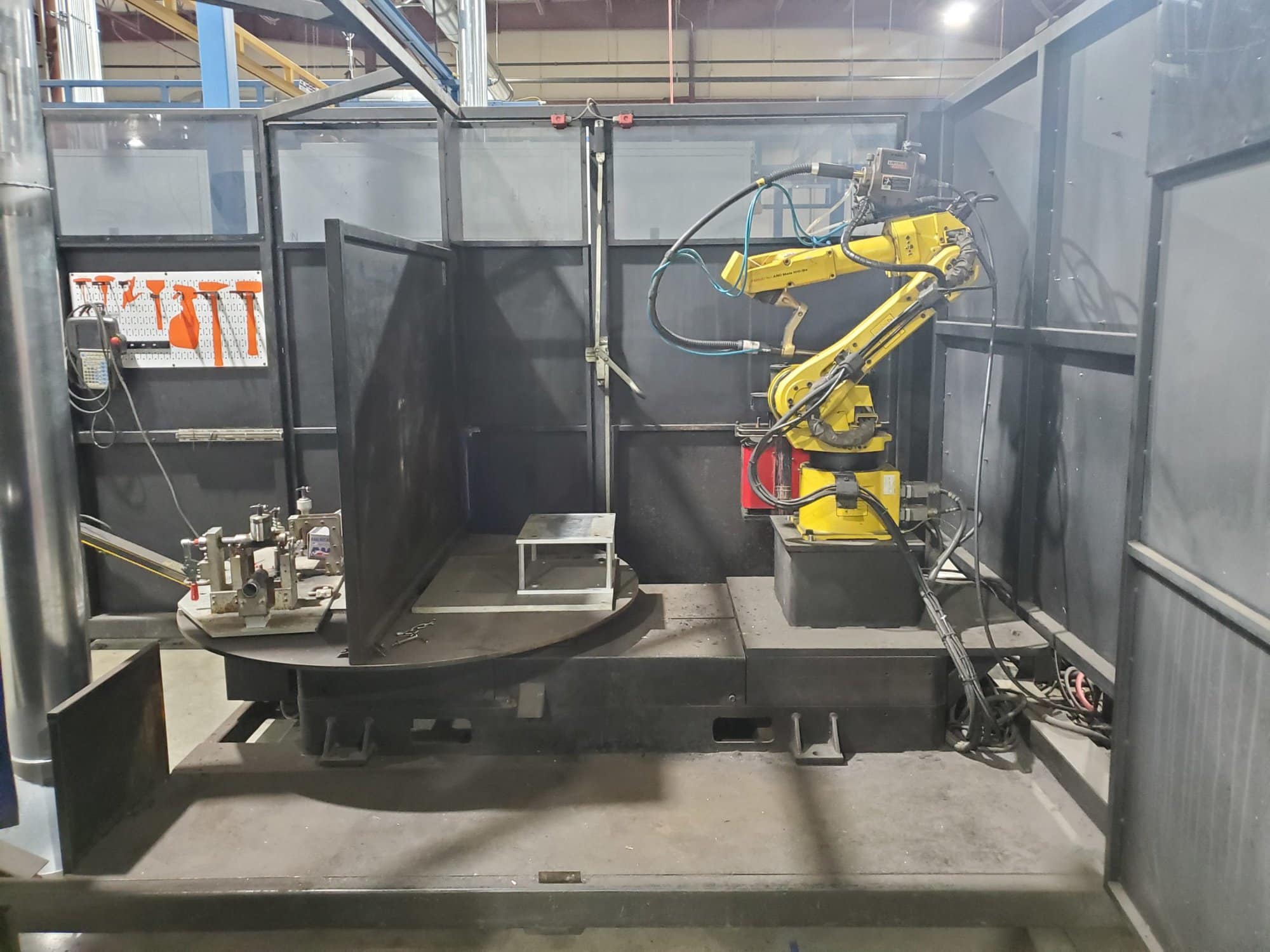 Lincoln System 40 Robotic Welding Cell, Power Wave 455M/STT, 2007 - New Head Included. - Image 10