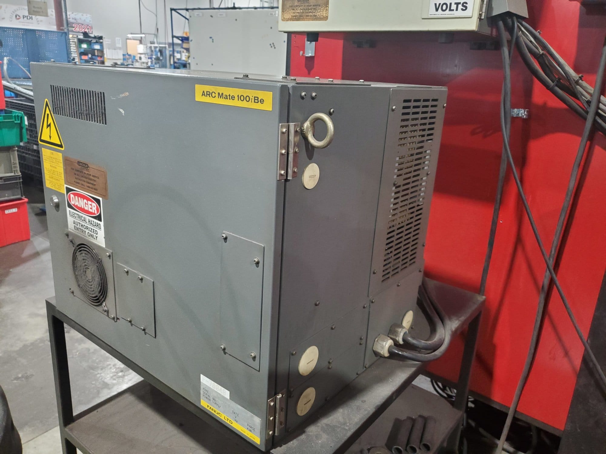 Lincoln System 40 Robotic Welding Cell, Power Wave 455M/STT, 2007 - New Head Included. - Image 5