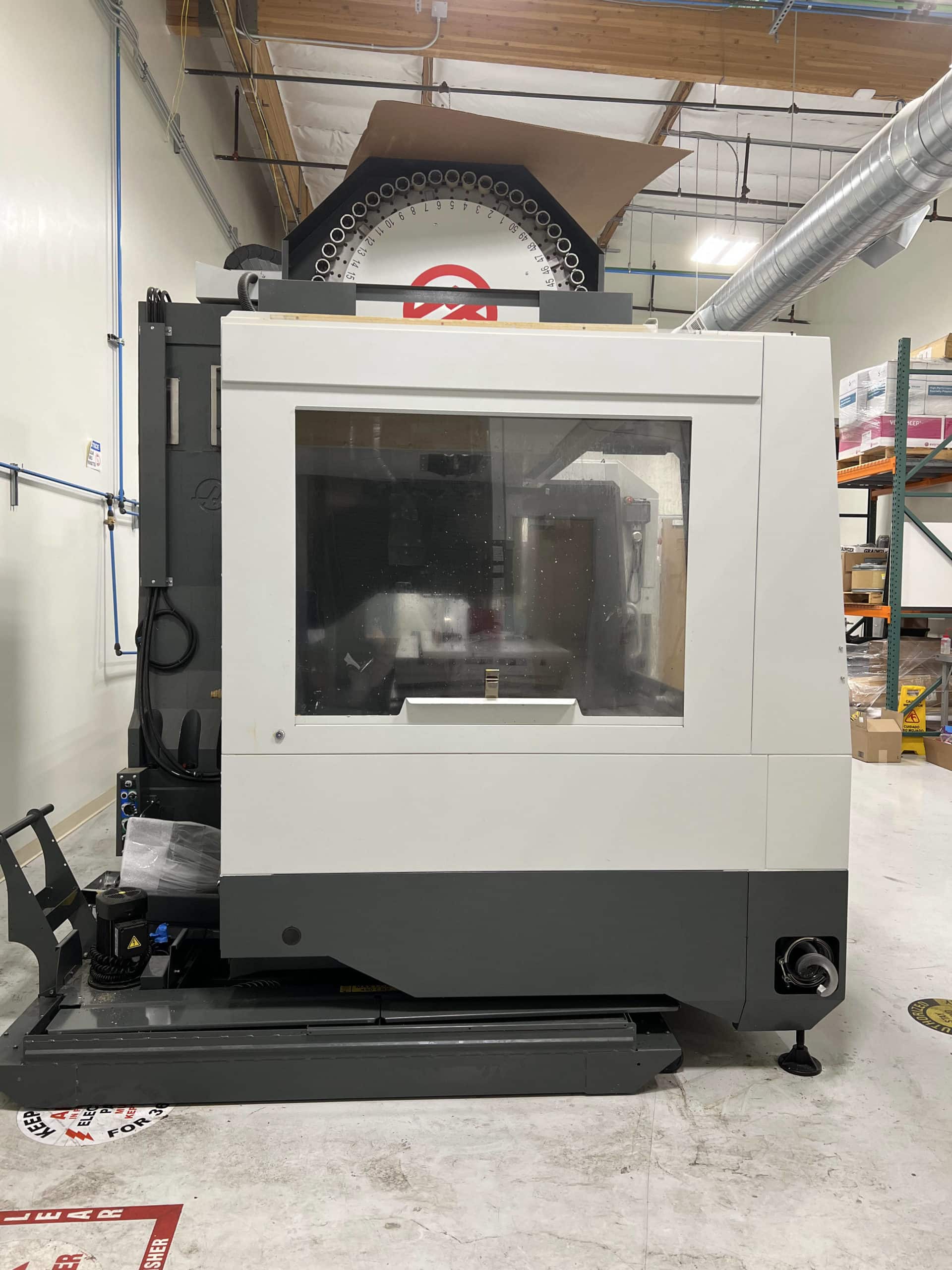Haas VF-6 VMC, 2021 - Tooling Included, Fixture Plate, Next Gen Control, Chip Auger, Low Hours - Image 10