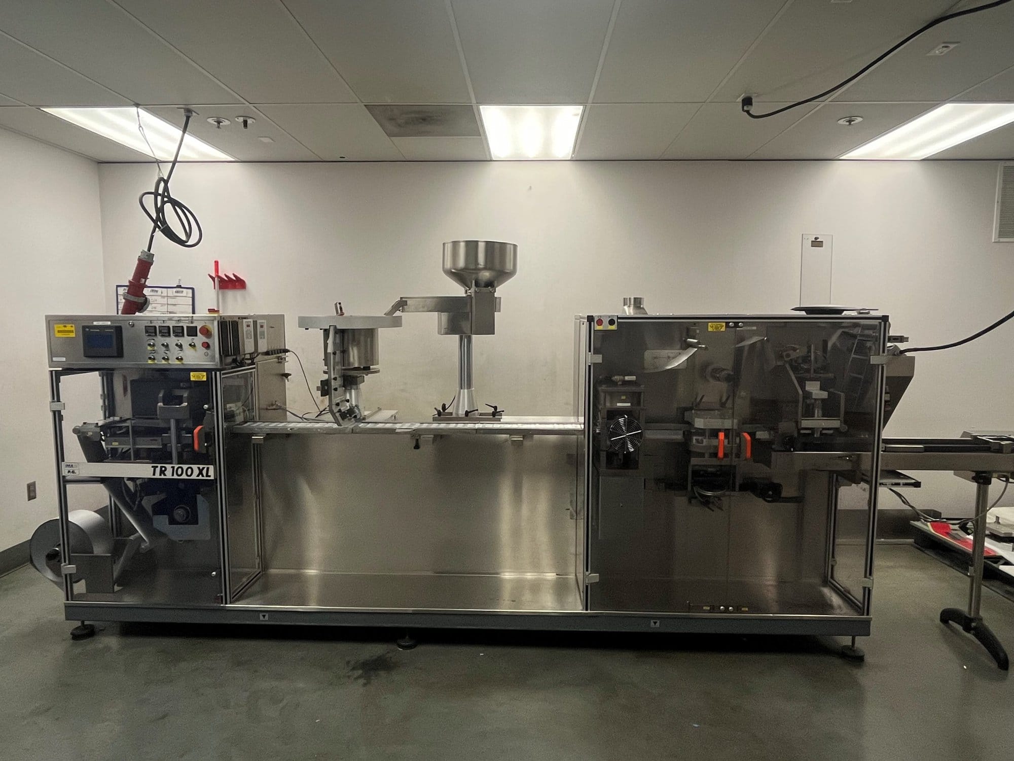 Precision Gears TR-100XL Blister Pack Machine, 2004