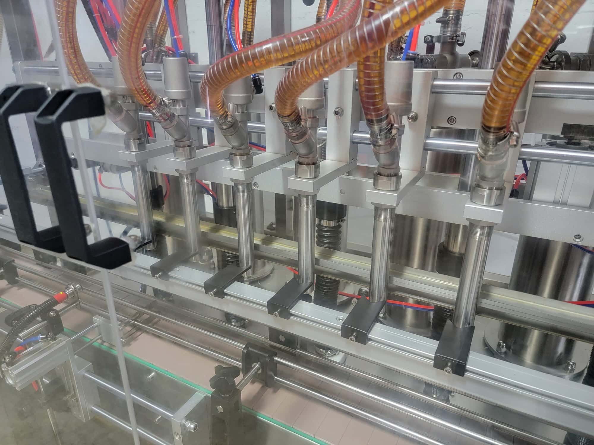 Haizhou Automatic Six Head Liquid / Paste Filling Machine, 2020 - Image 3