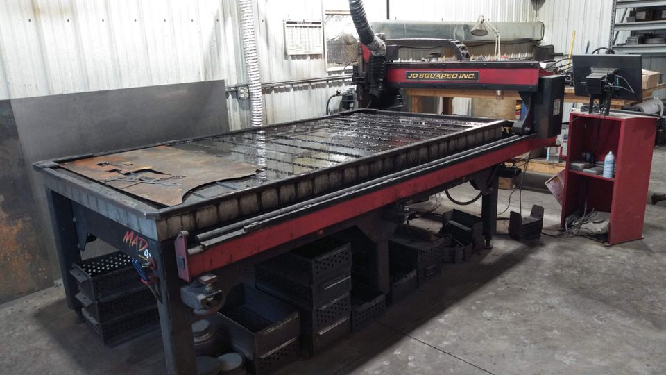 4 x 8 JD Squared, MAD Plasma Table, 2010 - Hypertherm 85 Power Supply, Water Table, XL Marking