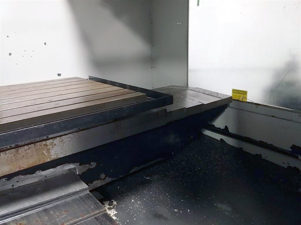 Haas VF-8 VMC, 1996- USB Upgrade, 4th Axis Wired, Tooling - Image 7