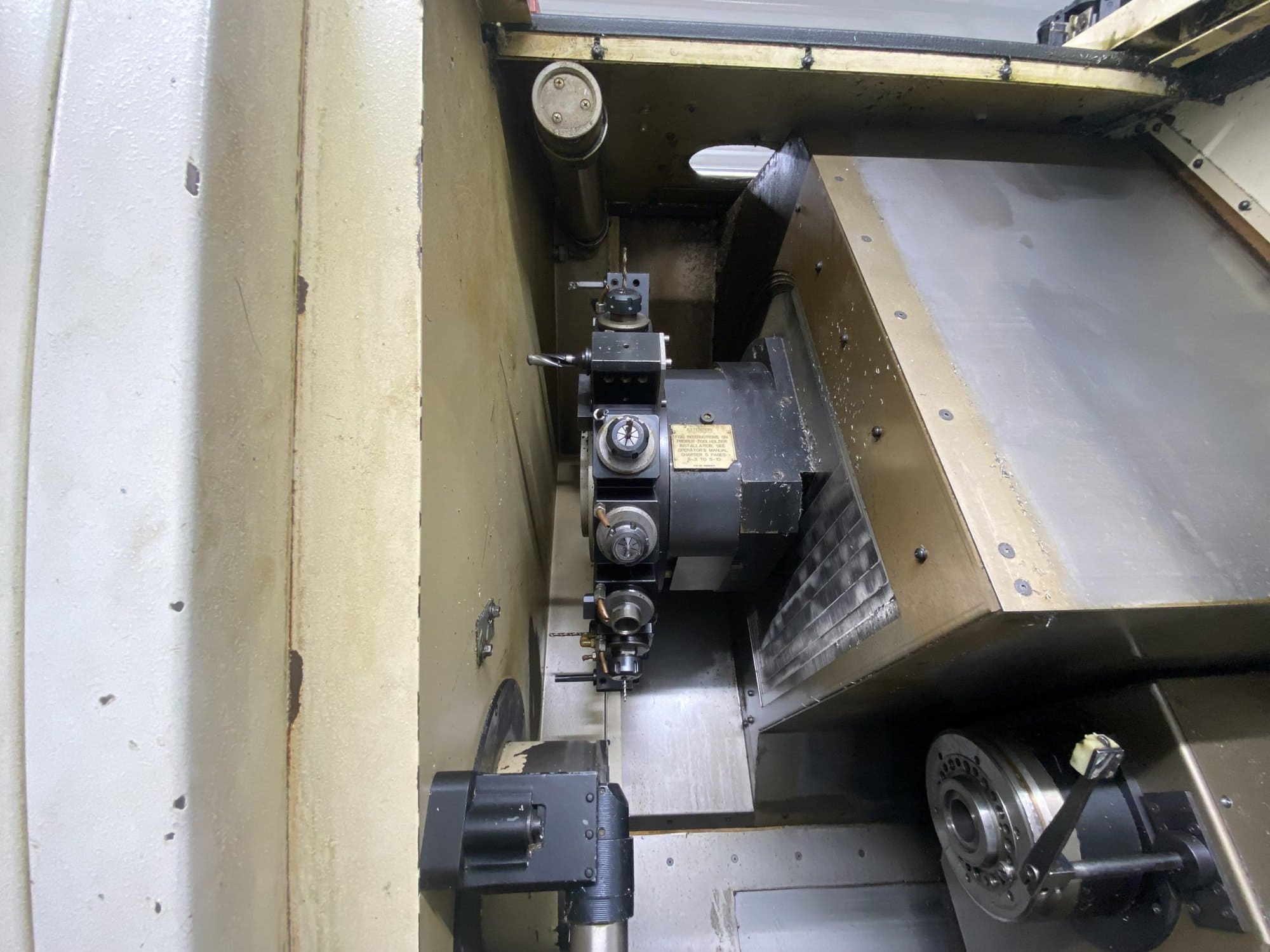 Hardinge Quest 6/42 CNC Lathe, 2003- BOSS Bar Feeder, Tailstock - Image 5